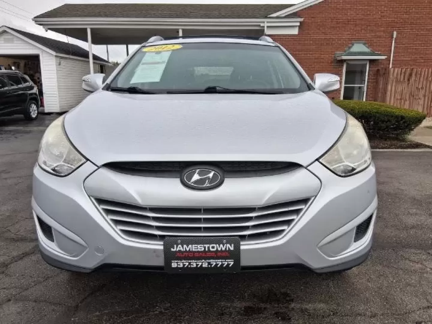 2012 Hyundai Tucson GLS (KM8JU3ACXCU) with an Theta II 2.4L I-4 DOHC engine, located at 1865 W 2nd St., Xenia, OH, 45385, (937) 372-7777, 39.681259, -83.961945 - Discover the adventure-ready 2012 Hyundai Tucson GLS, your perfect companion for weekend escapes and everyday commutes alike! This versatile SUV is designed for those who crave the freedom of exploration without sacrificing comfort or reliability. Whether you're heading out on a family road trip, na - Photo#4