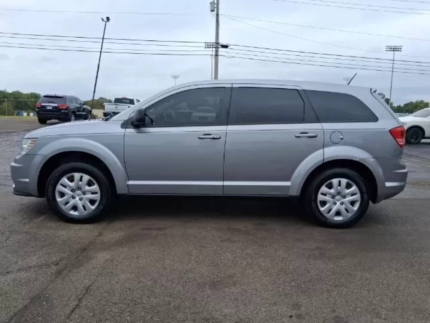 2015 Dodge Journey American Value Pkg (3C4PDCAB2FT) with an 2.4L I-4 DOHC engine, located at 1865 W 2nd St., Xenia, OH, 45385, (937) 372-7777, 39.681259, -83.961945 - **Adventure Awaits: Explore the 2015 Dodge Journey at Jamestown Auto Sales!**<br /> <br /> Are you seeking a versatile and reliable SUV that can keep up with your active lifestyle? Look no further than this **2015 Dodge Journey**, available now at **Jamestown Auto Sales** in **Xenia, OH**. This spac - Photo#2