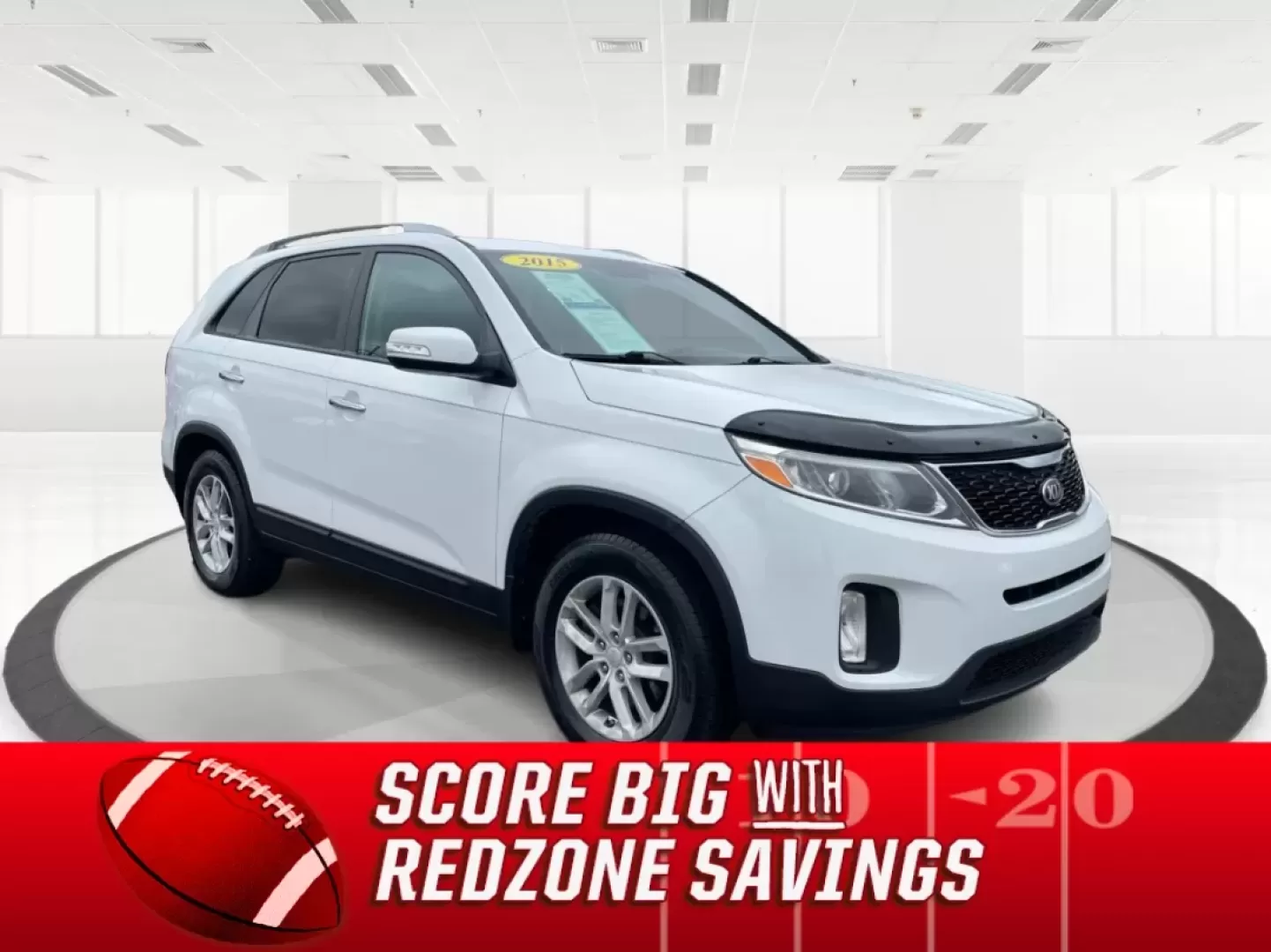 2015 Kia Sorento LX (5XYKT4A61FG) with an 2.4L I-4 gasoline direct injection engine, located at 1865 W 2nd St., Xenia, OH, 45385, (937) 372-7777, 39.681259, -83.961945 - **Discover Adventures with the 2015 Kia Sorento LX at Jamestown Auto Sales!**<br /> <br /> Are you ready to elevate your driving experience? Whether you're planning family getaways or navigating daily commutes, the 2015 Kia Sorento LX is perfectly designed to meet your lifestyle needs. This versatil - Photo#0