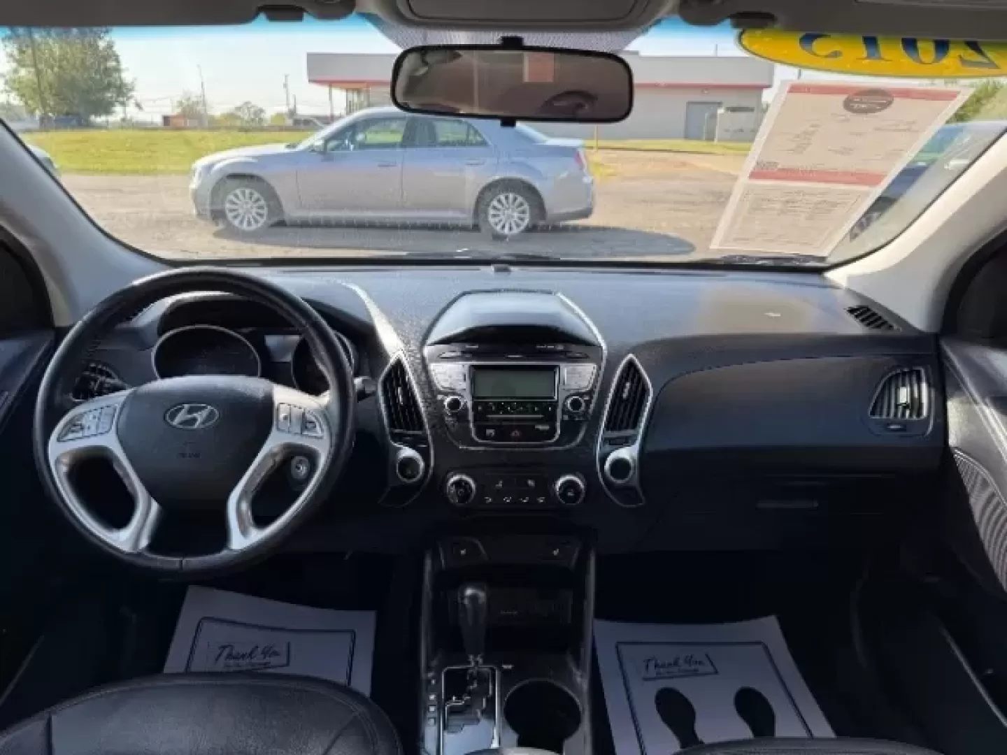 2013 Hyundai Tucson GLS (KM8JU3AC1DU) with an Theta II 2.4L I-4 DOHC engine, located at 1865 W 2nd St., Xenia, OH, 45385, (937) 372-7777, 39.681259, -83.961945 - Discover the perfect blend of reliability and comfort with this 2013 Hyundai Tucson GLS, now available at Jamestown Auto Sales! If you're searching for a versatile SUV that seamlessly adapts to your lifestyle-whether it's tackling the daily commute, embarking on weekend adventures, or catering to th - Photo#8