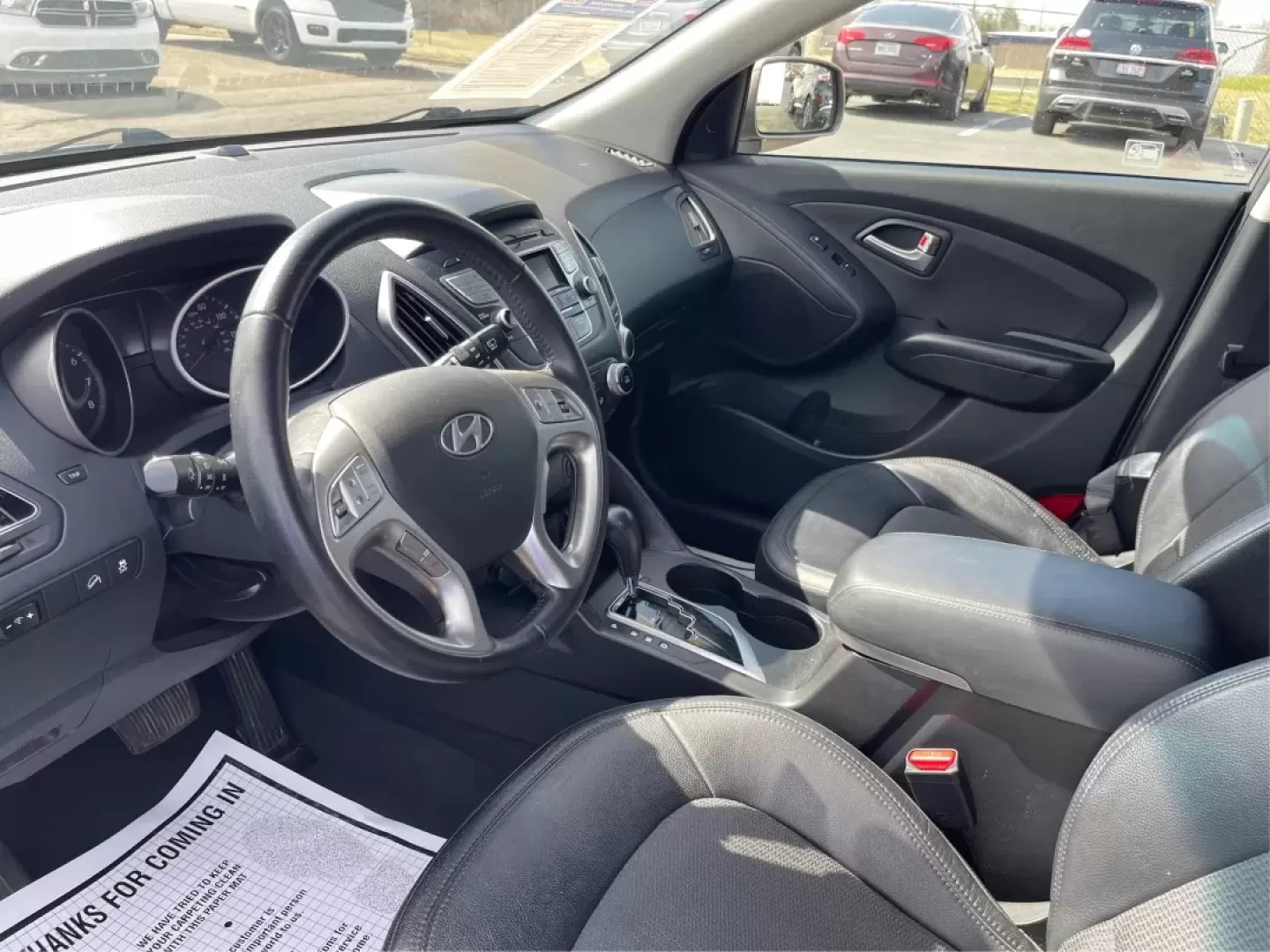 2013 Hyundai Tucson GLS (KM8JU3AC1DU) with an Theta II 2.4L I-4 DOHC engine, located at 1865 W 2nd St., Xenia, OH, 45385, (937) 372-7777, 39.681259, -83.961945 - Discover the perfect blend of reliability and comfort with this 2013 Hyundai Tucson GLS, now available at Jamestown Auto Sales! If you're searching for a versatile SUV that seamlessly adapts to your lifestyle-whether it's tackling the daily commute, embarking on weekend adventures, or catering to th - Photo#22