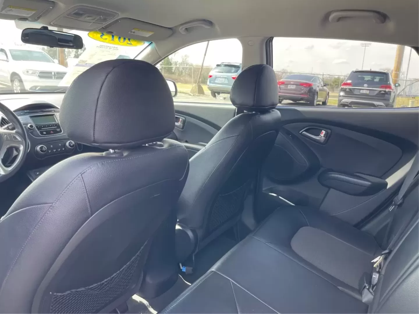 2013 Hyundai Tucson GLS (KM8JU3AC1DU) with an Theta II 2.4L I-4 DOHC engine, located at 1865 W 2nd St., Xenia, OH, 45385, (937) 372-7777, 39.681259, -83.961945 - Discover the perfect blend of reliability and comfort with this 2013 Hyundai Tucson GLS, now available at Jamestown Auto Sales! If you're searching for a versatile SUV that seamlessly adapts to your lifestyle-whether it's tackling the daily commute, embarking on weekend adventures, or catering to th - Photo#23
