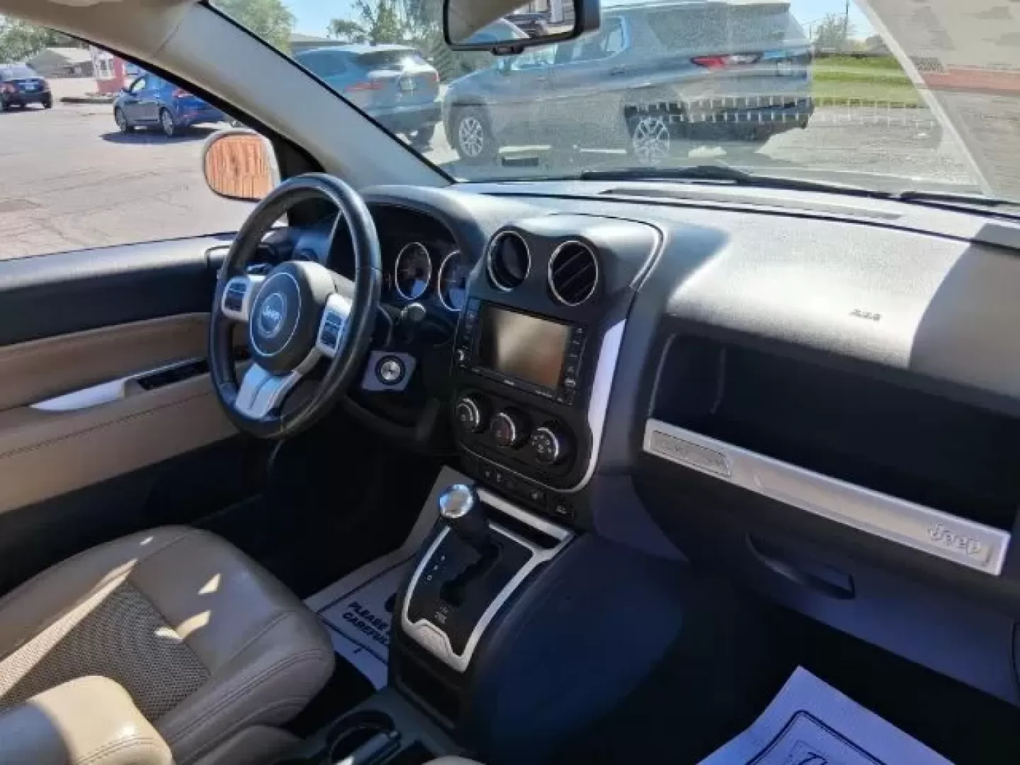 2014 Jeep Compass Latitude (1C4NJDEB0ED) with an 2.4L I-4 DOHC engine, located at 1865 W 2nd St., Xenia, OH, 45385, (937) 372-7777, 39.681259, -83.961945 - Discover your next adventure with the 2014 Jeep Compass Latitude, available now at Jamestown Auto Sales in Xenia, OH! This versatile SUV is not just a vehicle; it's an invitation to explore the open roads and embrace the lifestyle of your dreams. Whether you're a growing family looking for space, a - Photo#8