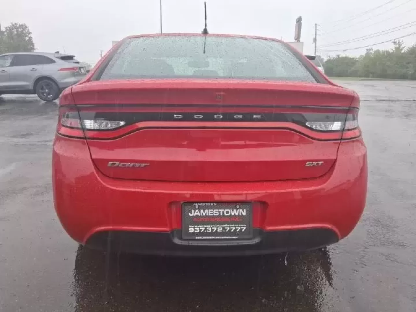 2013 Dodge Dart SXT (1C3CDFBAXDD) with an 2.0L L4 DOHC 16V TURBO engine, located at 1865 W 2nd St., Xenia, OH, 45385, (937) 372-7777, 39.681259, -83.961945 - **Unleash Your Adventure with the 2013 Dodge Dart SXT Perfect for the Everyday Journey!**<br /> <br /> Are you looking for a reliable vehicle that fits seamlessly into your busy lifestyle? Whether you're commuting to work, running errands around Xenia, or planning a road trip with friends, the 2013 - Photo#5