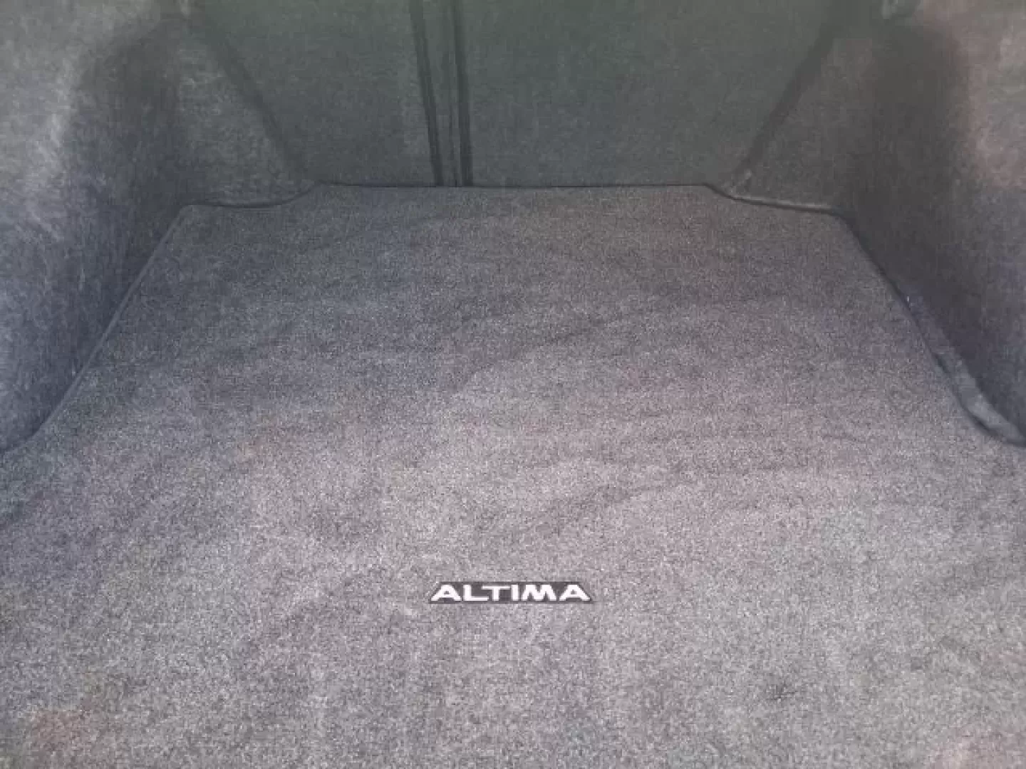 2016 Nissan Altima 2.5 (1N4AL3AP3GC) with an 2.5L I-4 DOHC engine, located at 1865 W 2nd St., Xenia, OH, 45385, (937) 372-7777, 39.681259, -83.961945 - ### Unleash Your Adventure with the 2016 Nissan Altima at Jamestown Auto Sales<br /> <br /> Are you ready to elevate your daily commute or embark on weekend adventures? The 2016 Nissan Altima is the perfect sedan for those who crave reliability, comfort, and style without breaking the bank. This ver - Photo#11