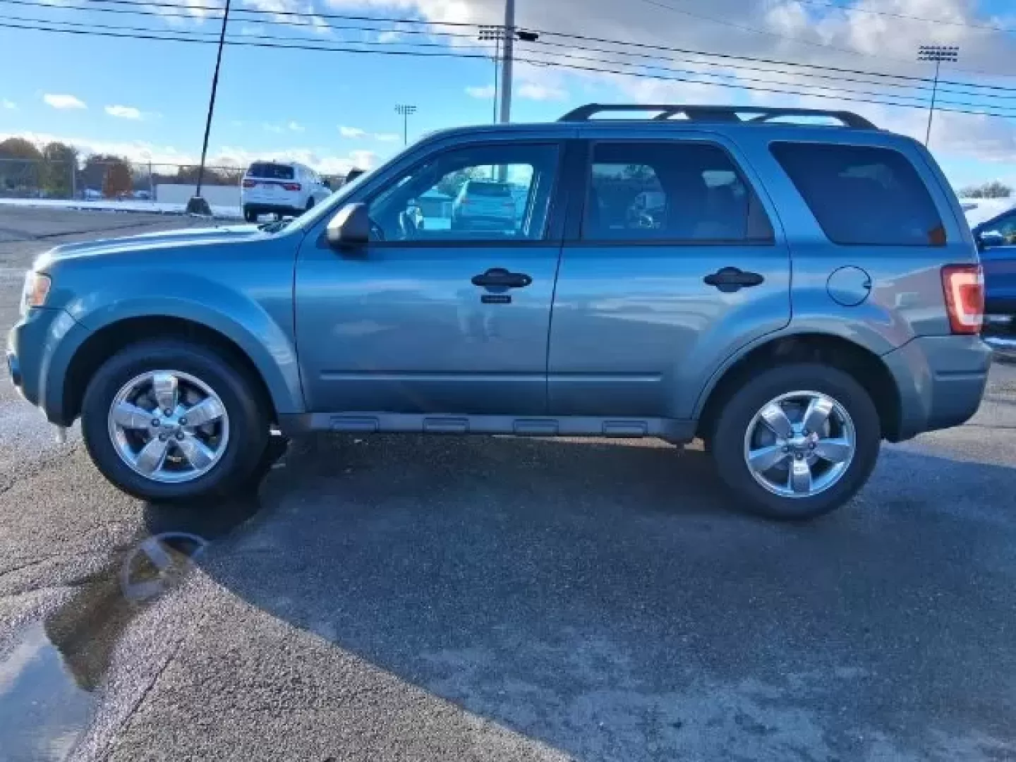 2012 Ford Escape XLT (1FMCU0DG7CK) with an Other engine, located at 1865 W 2nd St., Xenia, OH, 45385, (937) 372-7777, 39.681259, -83.961945 - **Explore the Open Road with Confidence: 2012 Ford Escape XLT at Jamestown Auto Sales!**<br /> <br /> If you're searching for an SUV that can handle your busy lifestyle, look no further than this stunning 2012 Ford Escape XLT. Perfect for growing families or those weekend adventures, this versatile - Photo#23
