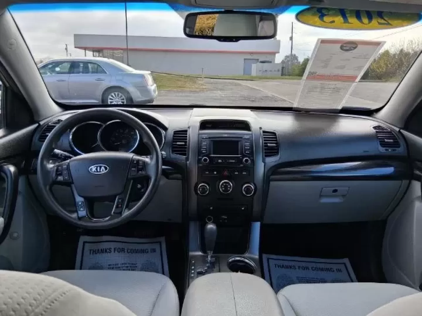 2013 Kia Sorento LX (5XYKT3A69DG) with an 2.4L I-4 gasoline direct injection engine, located at 1865 W 2nd St., Xenia, OH, 45385, (937) 372-7777, 39.681259, -83.961945 - Discover your next adventure with the 2013 Kia Sorento LX, an SUV designed for families, explorers, and daily commuters alike. This versatile vehicle is perfect for those who need a reliable ride for school drop-offs, weekend getaways, or leisurely drives through the scenic landscapes of Xenia, OH. - Photo#7