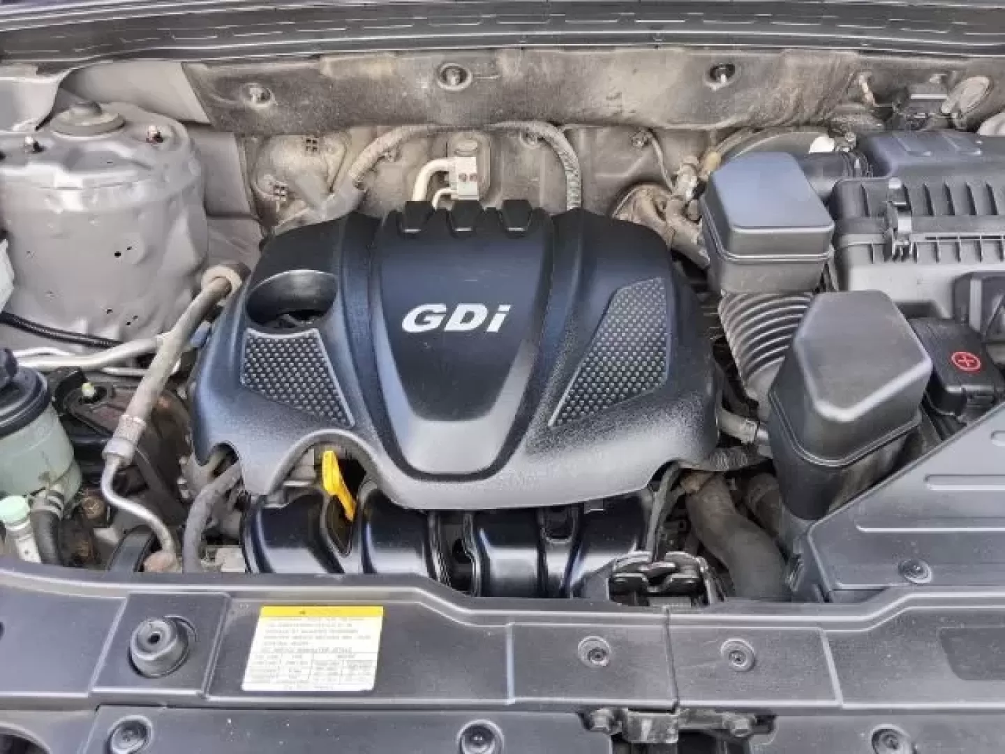 2013 Kia Sorento LX (5XYKT3A69DG) with an 2.4L I-4 gasoline direct injection engine, located at 1865 W 2nd St., Xenia, OH, 45385, (937) 372-7777, 39.681259, -83.961945 - Discover your next adventure with the 2013 Kia Sorento LX, an SUV designed for families, explorers, and daily commuters alike. This versatile vehicle is perfect for those who need a reliable ride for school drop-offs, weekend getaways, or leisurely drives through the scenic landscapes of Xenia, OH. - Photo#12