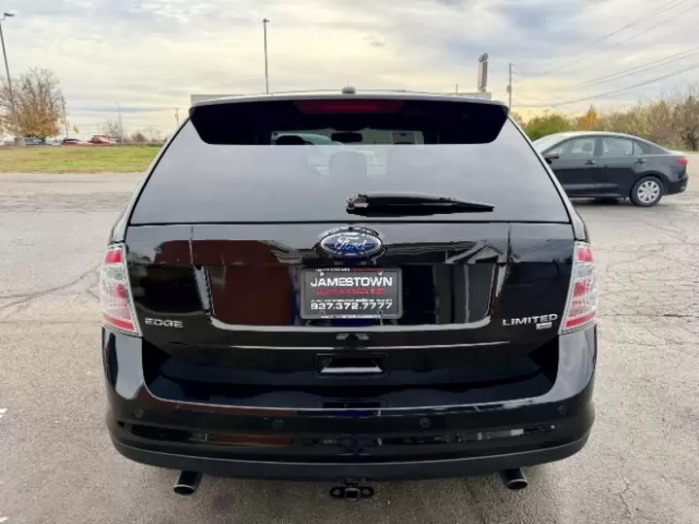 2008 Ford Edge Limited (2FMDK49C38B) with an Duratec 3.5L V-6 DOHC engine, located at 1865 W 2nd St., Xenia, OH, 45385, (937) 372-7777, 39.681259, -83.961945 - **Discover Adventure with the 2008 Ford Edge Limited SUV at Jamestown Auto Sales!**<br /> <br /> Are you seeking an SUV that can effortlessly carry your family on weekend adventures or provide a reliable ride for your daily commute? Look no further than the stylish and versatile 2008 Ford Edge Limit - Photo#4