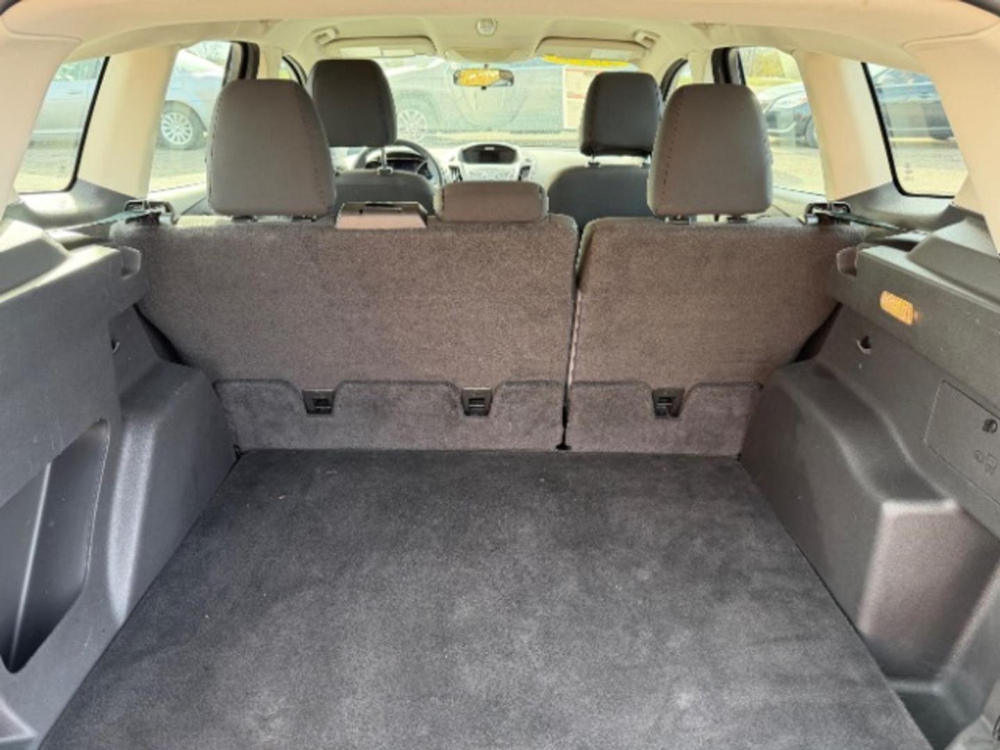 2014 Tuxedo Black Ford Escape S FWD (1FMCU0F70EU) with an 2.5L L4 DOHC 16V engine, 6-Speed Automatic transmission, located at 1865 W 2nd St., Xenia, OH, 45385, (937) 372-7777, 39.681259, -83.961945 - Photo#11