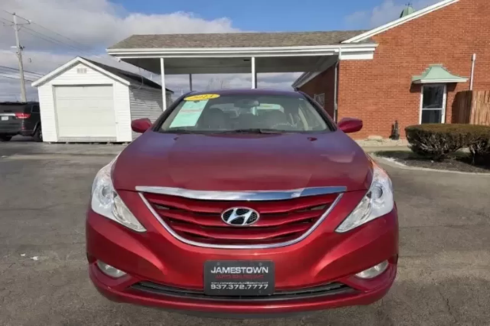 2013 Hyundai Sonata GLS (5NPEB4AC2DH) with an 2.4L L4 DOHC 16V engine, 6-Speed Automatic transmission, located at 1865 W 2nd St., Xenia, OH, 45385, (937) 372-7777, 39.681259, -83.961945 - **Experience the Freedom of the Open Road with This 2013 Hyundai Sonata GLS Your Perfect Companion for Daily Adventures!**<br /> <br /> Are you looking for a reliable vehicle that seamlessly adapts to your lifestyle? Whether you're commuting to work, running errands in Xenia, or planning weekend ge - Photo#4