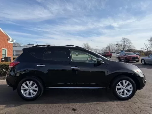 2011 Nissan Murano SL AWD (JN8AZ1MW9BW) with an 3.5L V6 DOHC 24V engine, Continuously Variable Transmission transmission, located at 1865 W 2nd St., Xenia, OH, 45385, (937) 372-7777, 39.681259, -83.961945 - **Experience the Perfect Balance of Style and Functionality with the 2011 Nissan Murano SL AWD at Jamestown Auto Sales!**<br /> <br /> Are you in the market for a versatile SUV that's as perfect for weekend adventures as it is for daily commutes? Look no further! The 2011 Nissan Murano SL AWD is des - Photo#2