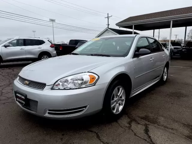 2013 Chevrolet Impala LS (2G1WA5E36D1) with an 3.6L V-6 gasoline direct injection engine, located at 1865 W 2nd St., Xenia, OH, 45385, (937) 372-7777, 39.681259, -83.961945 - **Discover Your Next Adventure with the 2013 Chevrolet Impala at Jamestown Auto Sales!**<br /> <br /> Are you searching for a reliable sedan that's perfect for long commutes, family outings, or weekend road trips? Look no further than this stunning 2013 Chevrolet Impala, now available at Jamestown A - Photo#1