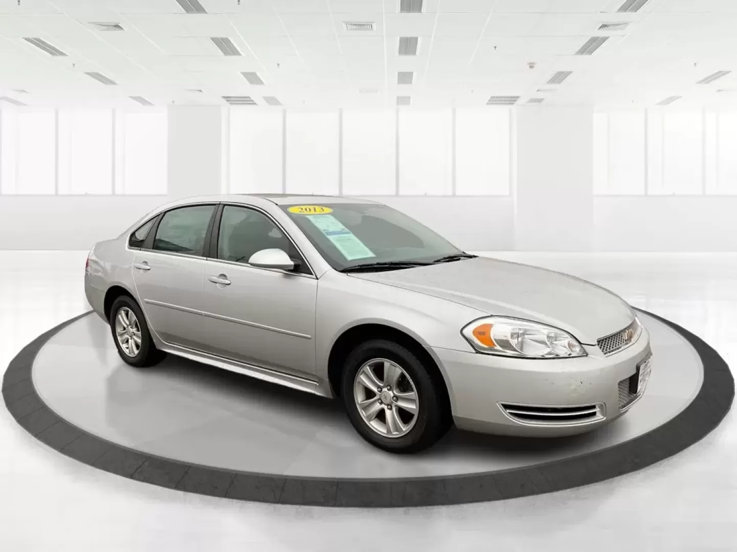2013 Chevrolet Impala LS (2G1WA5E36D1) with an 3.6L V-6 gasoline direct injection engine, located at 1865 W 2nd St., Xenia, OH, 45385, (937) 372-7777, 39.681259, -83.961945 - **Discover Your Next Adventure with the 2013 Chevrolet Impala at Jamestown Auto Sales!**<br /> <br /> Are you searching for a reliable sedan that's perfect for long commutes, family outings, or weekend road trips? Look no further than this stunning 2013 Chevrolet Impala, now available at Jamestown A - Photo#13