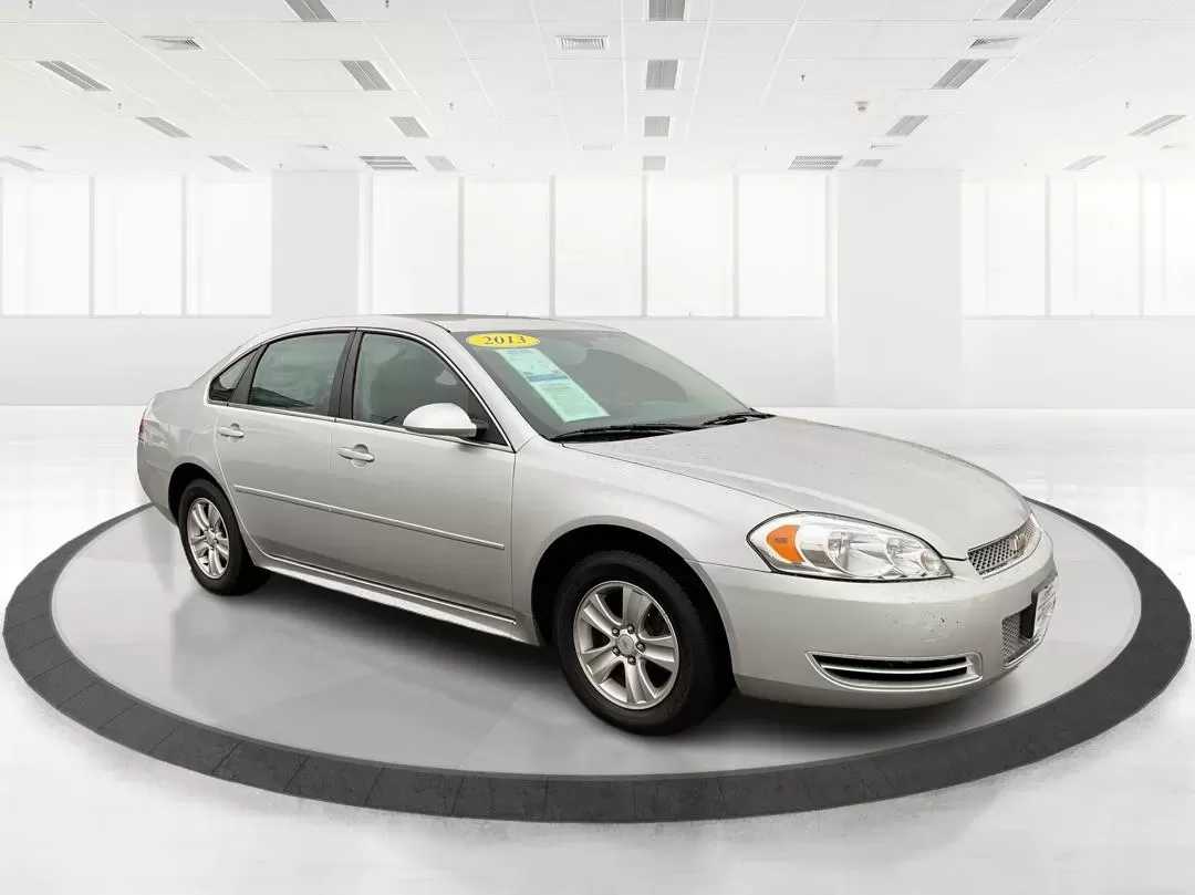 2013 Chevrolet Impala LS (2G1WA5E36D1) with an 3.6L V-6 gasoline direct injection engine, located at 1865 W 2nd St., Xenia, OH, 45385, (937) 372-7777, 39.681259, -83.961945 - **Discover Your Next Adventure with the 2013 Chevrolet Impala at Jamestown Auto Sales!**<br /> <br /> Are you searching for a reliable sedan that's perfect for long commutes, family outings, or weekend road trips? Look no further than this stunning 2013 Chevrolet Impala, now available at Jamestown A - Photo#13