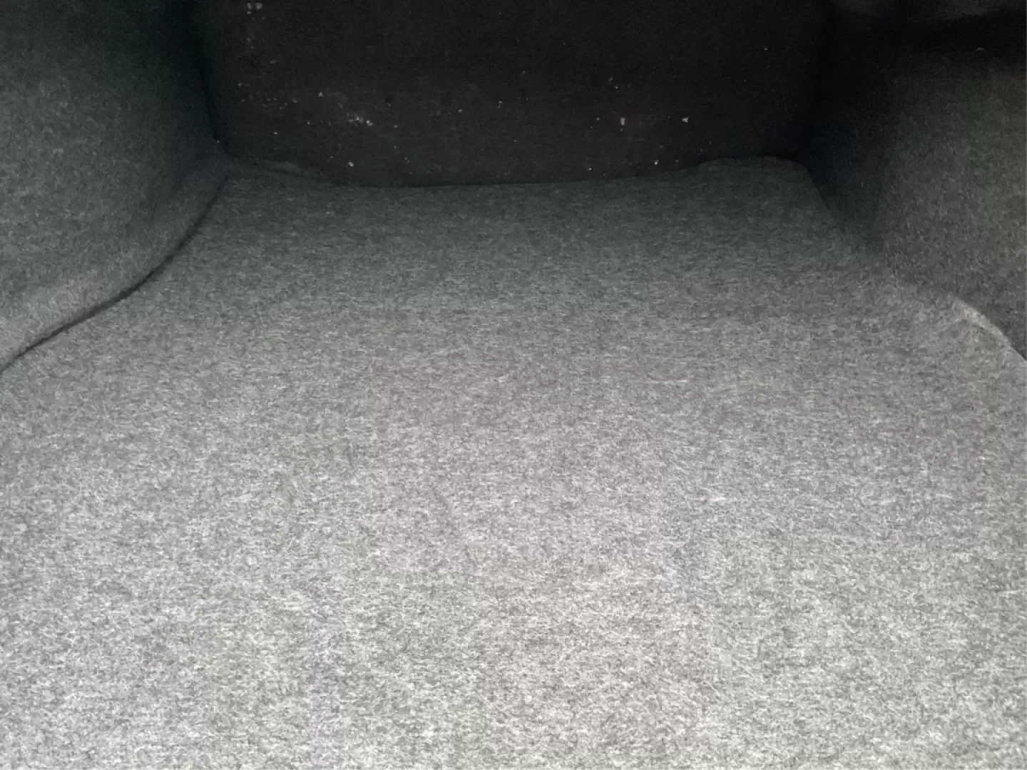 2013 Chevrolet Impala LS (2G1WA5E36D1) with an 3.6L V-6 gasoline direct injection engine, located at 1865 W 2nd St., Xenia, OH, 45385, (937) 372-7777, 39.681259, -83.961945 - **Discover Your Next Adventure with the 2013 Chevrolet Impala at Jamestown Auto Sales!**<br /> <br /> Are you searching for a reliable sedan that's perfect for long commutes, family outings, or weekend road trips? Look no further than this stunning 2013 Chevrolet Impala, now available at Jamestown A - Photo#25