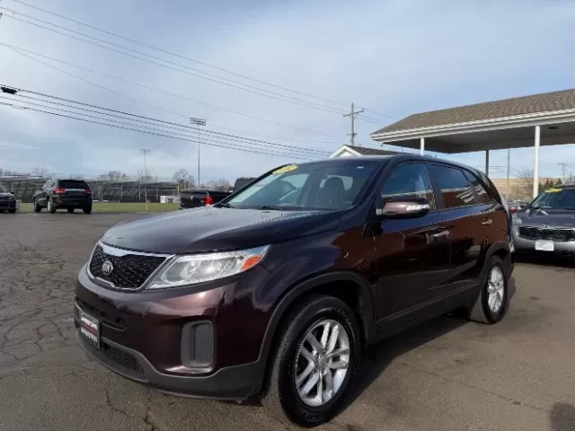 2014 Kia Sorento LX (5XYKT3A65EG) with an 2.4L I-4 gasoline direct injection engine, located at 1865 W 2nd St., Xenia, OH, 45385, (937) 372-7777, 39.681259, -83.961945 - **Discover the Perfect Family Adventure Vehicle: 2014 Kia Sorento LX at Jamestown Auto Sales!**<br /> <br /> Are you a growing family or an adventurer at heart? Look no further! The 2014 Kia Sorento LX is not just a vehicle; it's a lifestyle upgrade that can make your daily rides and weekend excursi - Photo#1