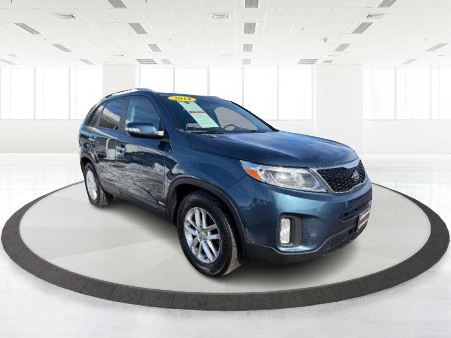 2014 Wave Blue Kia Sorento LX (5XYKTDA61EG) with an 2.4L I-4 gasoline direct injection engine, located at 1865 W 2nd St., Xenia, OH, 45385, (937) 372-7777, 39.681259, -83.961945 - Photo#0