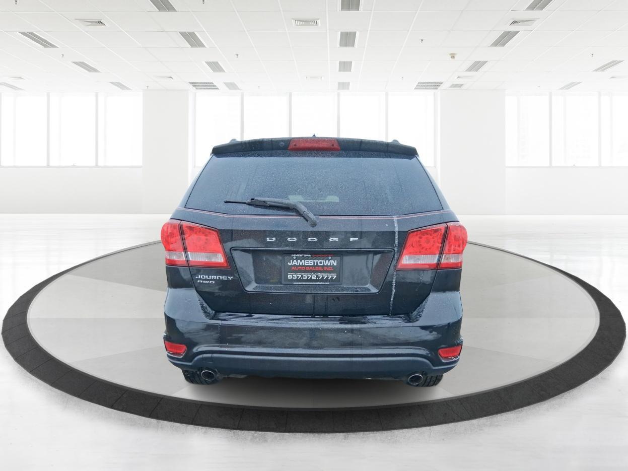 2012 Brilliant Black Crystal Pearlcoat Dodge Journey SXT (3C4PDDBGXCT) with an 3.6L V-6 DOHC engine, located at 1865 W 2nd St., Xenia, OH, 45385, (937) 372-7777, 39.681259, -83.961945 - Photo#5