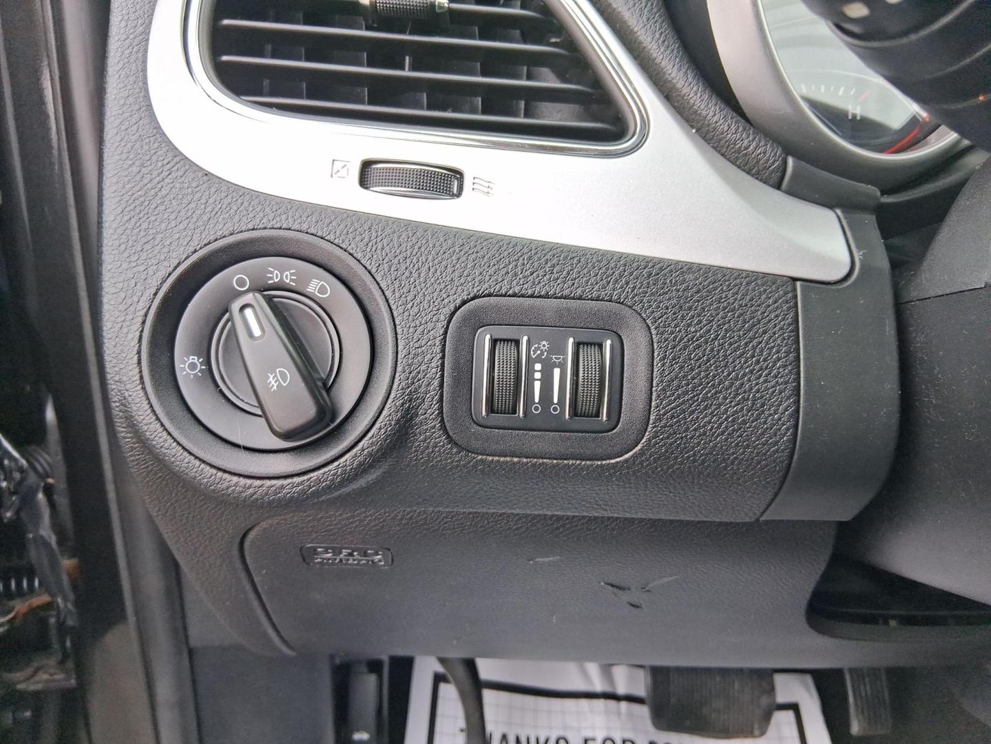 2012 Brilliant Black Crystal Pearlcoat Dodge Journey SXT (3C4PDDBGXCT) with an 3.6L V-6 DOHC engine, located at 1865 W 2nd St., Xenia, OH, 45385, (937) 372-7777, 39.681259, -83.961945 - Photo#16