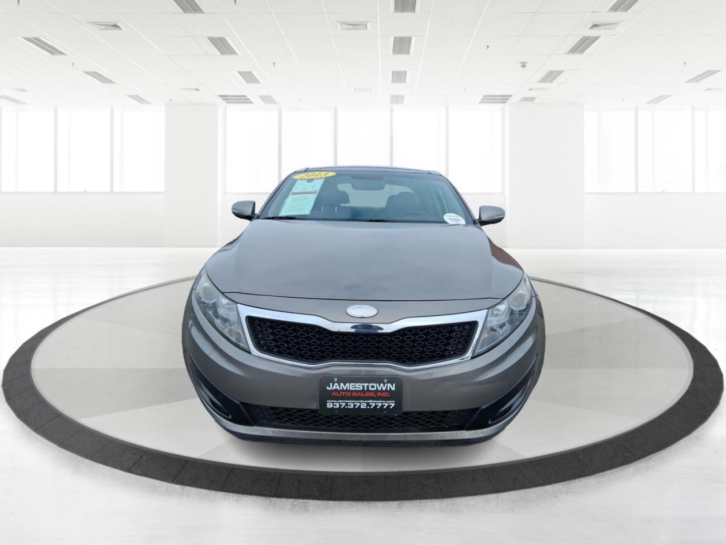 2013 Bright Silver Metallic /Black/Grey Kia Optima EX (5XXGN4A77DG) with an 2.4L I-4 gasoline direct injection engine, located at 1865 W 2nd St., Xenia, OH, 45385, (937) 372-7777, 39.681259, -83.961945 - Photo#2