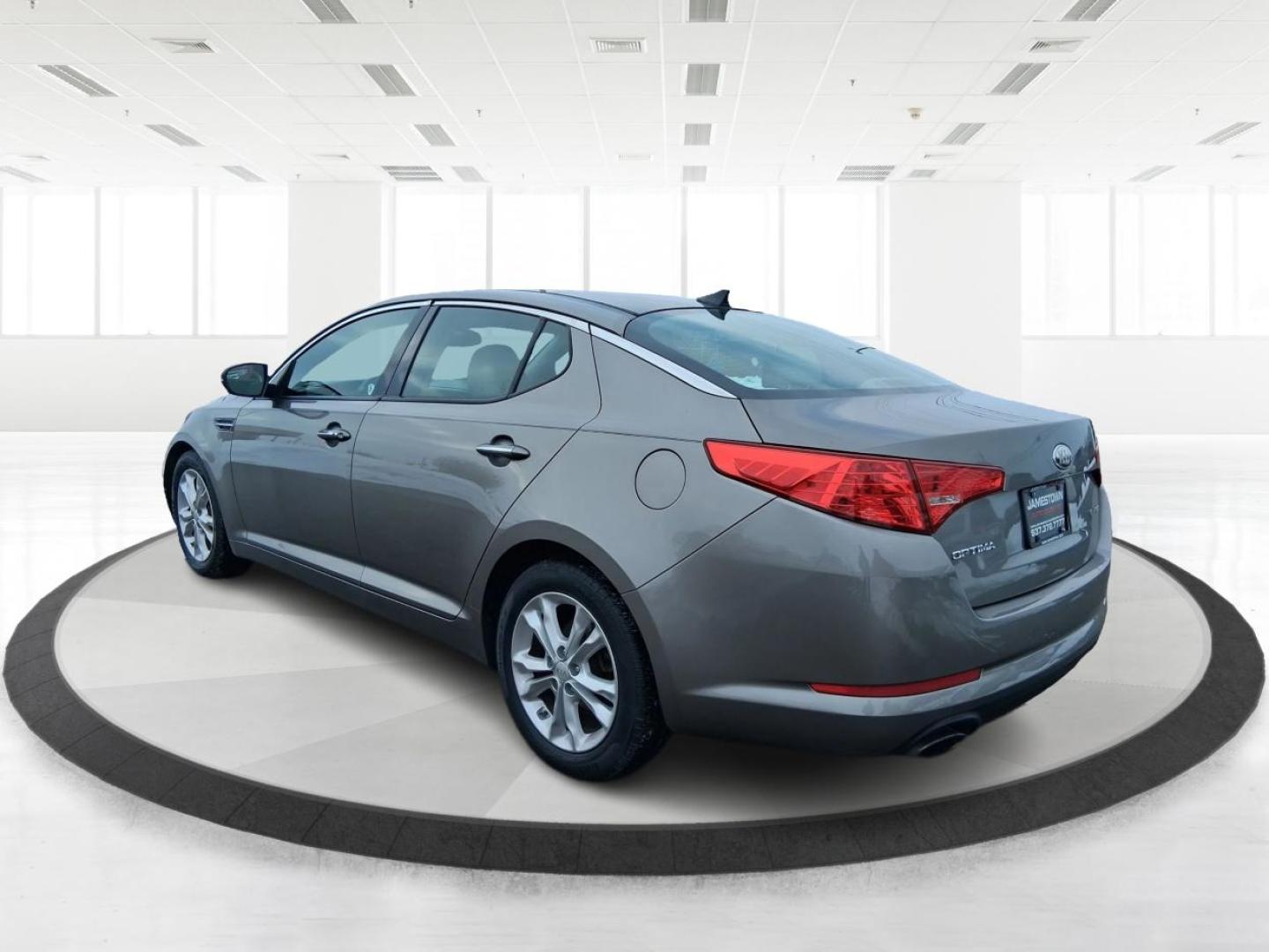 2013 Bright Silver Metallic /Black/Grey Kia Optima EX (5XXGN4A77DG) with an 2.4L I-4 gasoline direct injection engine, located at 1865 W 2nd St., Xenia, OH, 45385, (937) 372-7777, 39.681259, -83.961945 - Photo#6