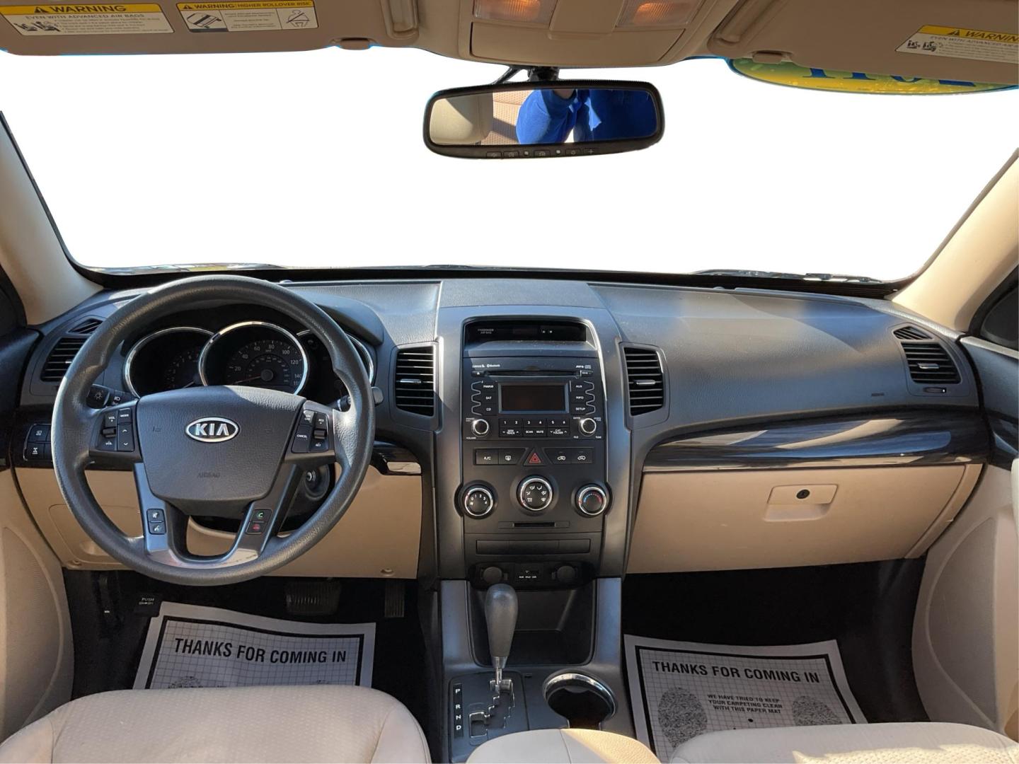 2011 Dark Cherry /Black/Tan Kia Sorento LX 4WD (5XYKTDA22BG) with an 3.5L V6 DOHC 24V engine, 6-Speed Automatic transmission, located at 1865 W 2nd St., Xenia, OH, 45385, (937) 372-7777, 39.681259, -83.961945 - Photo#17