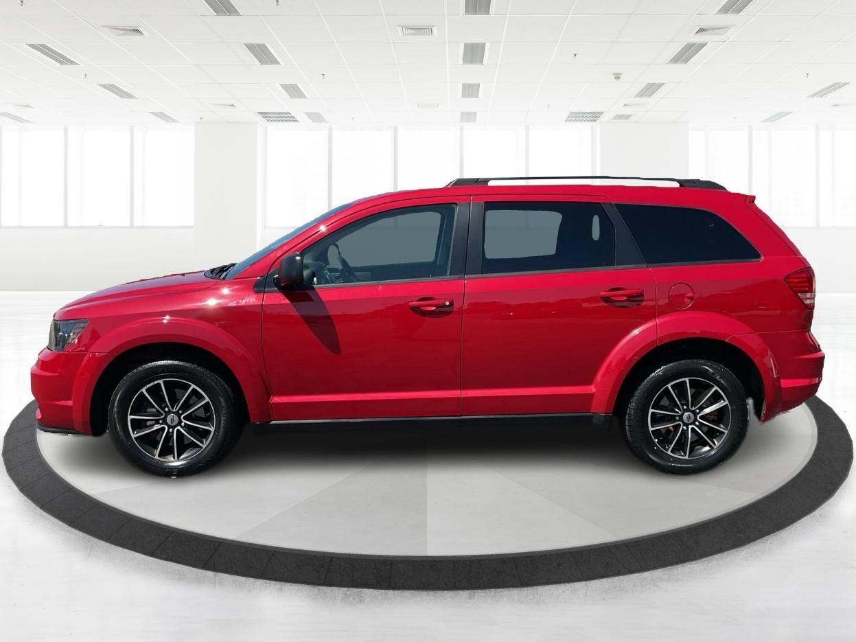 2018 Redline 2 Coat Pearl /Black Dodge Journey SE (3C4PDCAB1JT) with an Tigershark MultiAir 2.4L I-4 DOHC engine, located at 1865 W 2nd St., Xenia, OH, 45385, (937) 372-7777, 39.681259, -83.961945 - Photo#7