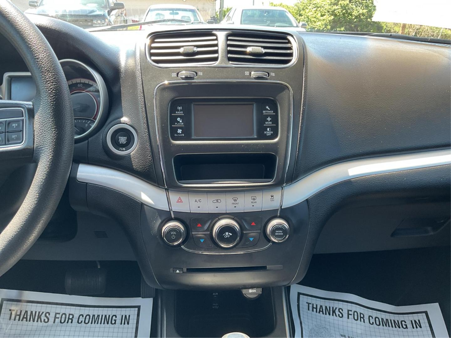 2018 Redline 2 Coat Pearl /Black Dodge Journey SE (3C4PDCAB1JT) with an Tigershark MultiAir 2.4L I-4 DOHC engine, located at 1865 W 2nd St., Xenia, OH, 45385, (937) 372-7777, 39.681259, -83.961945 - Photo#12