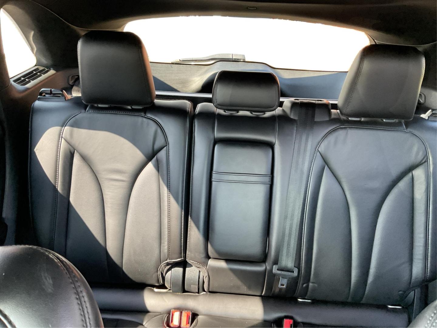 2017 Midnight Sapphire Blue Metallic /Black Lincoln MKC Select (5LMCJ2C92HU) with an 2L I-4 gasoline direct injection engine, Automatic transmission, located at 1865 W 2nd St., Xenia, OH, 45385, (937) 372-7777, 39.681259, -83.961945 - Photo#13