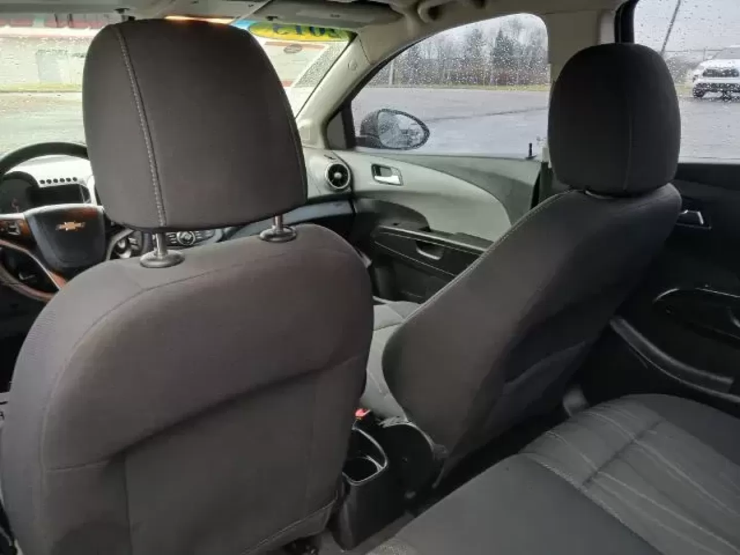 2013 Chevrolet Sonic LT Auto Sedan (1G1JC5SB6D4) with an 1.4L L4 DOHC 24V TURBO engine, 6-Speed Automatic transmission, located at 1865 W 2nd St., Xenia, OH, 45385, (937) 372-7777, 39.681259, -83.961945 - **Discover the Freedom of Adventure with the 2013 Chevrolet Sonic LT Sedan at Jamestown Auto Sales!** <br /> <br /> Are you ready to elevate your daily commute or embark on thrilling weekend getaways? Look no further than the 2013 Chevrolet Sonic LT Sedan, available at Jamestown Auto Sales, your tr - Photo#10