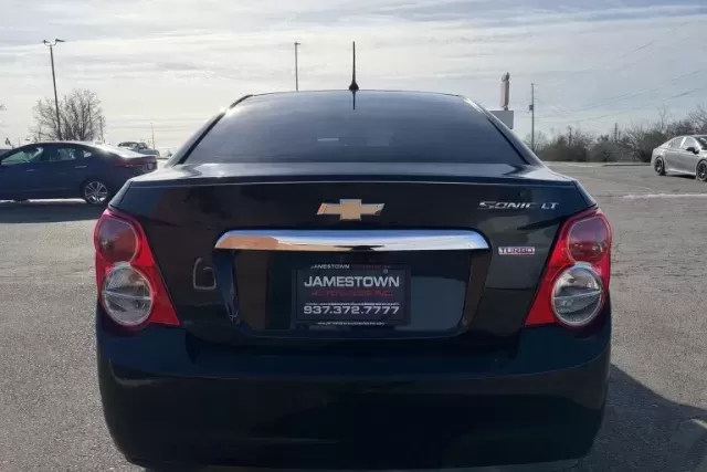 2013 Chevrolet Sonic LT Auto Sedan (1G1JC5SB6D4) with an 1.4L L4 DOHC 24V TURBO engine, 6-Speed Automatic transmission, located at 1865 W 2nd St., Xenia, OH, 45385, (937) 372-7777, 39.681259, -83.961945 - ### Elevate Your Daily Drive with the 2013 Chevrolet Sonic LT at Jamestown Auto Sales<br /> <br /> Are you tired of your daily commute feeling mundane? Introducing the 2013 Chevrolet Sonic LT Auto Sedan-your ticket to an invigorating driving experience! Perfect for budget-conscious buyers and commut - Photo#5