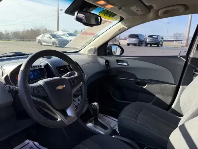 2013 Chevrolet Sonic LT Auto Sedan (1G1JC5SB6D4) with an 1.4L L4 DOHC 24V TURBO engine, 6-Speed Automatic transmission, located at 1865 W 2nd St., Xenia, OH, 45385, (937) 372-7777, 39.681259, -83.961945 - ### Elevate Your Daily Drive with the 2013 Chevrolet Sonic LT at Jamestown Auto Sales<br /> <br /> Are you tired of your daily commute feeling mundane? Introducing the 2013 Chevrolet Sonic LT Auto Sedan-your ticket to an invigorating driving experience! Perfect for budget-conscious buyers and commut - Photo#6