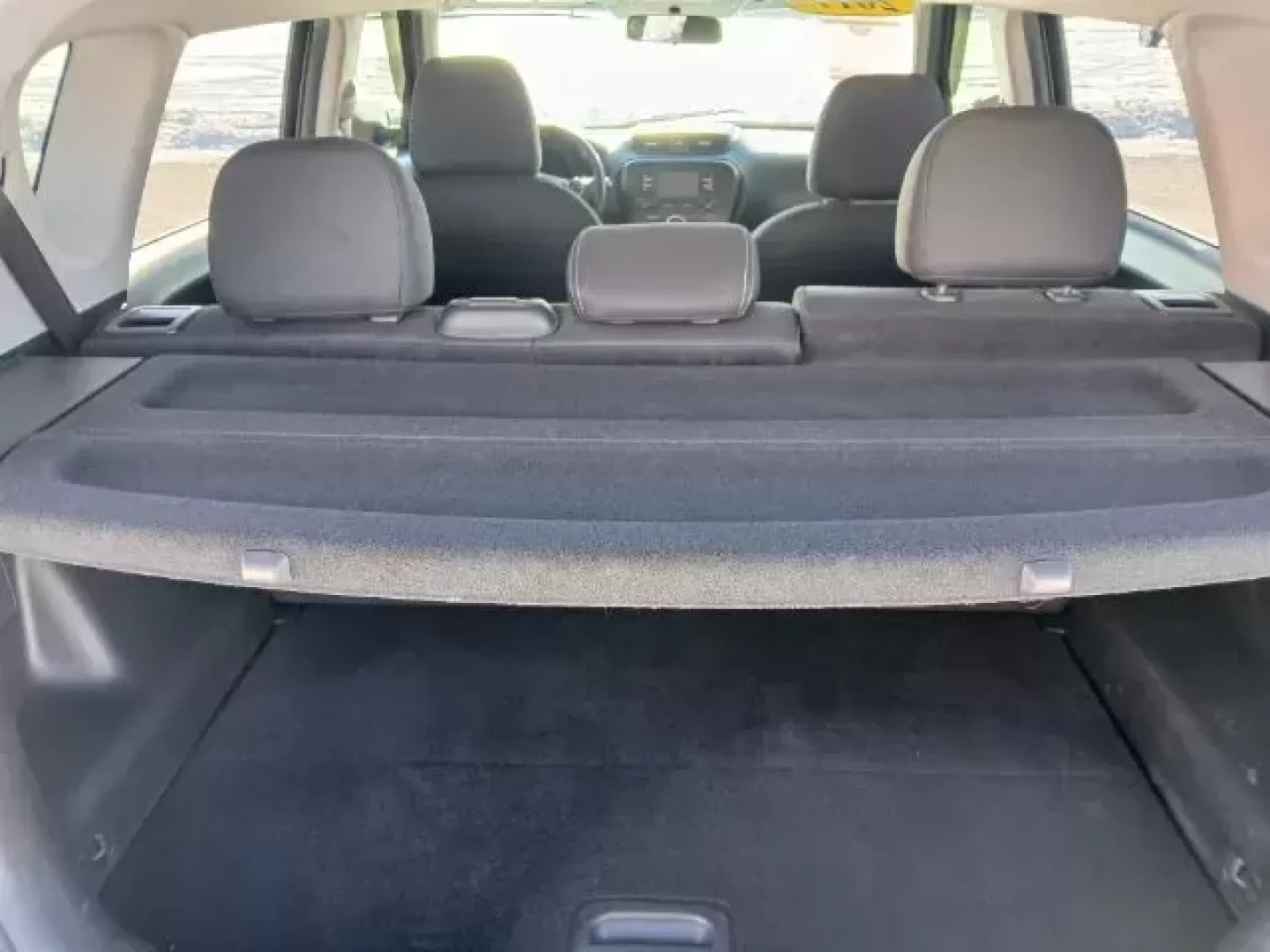2017 Kia Soul + (KNDJP3A55H7) with an 2.0L L4 DOHC 16V engine, 6-Speed Automatic transmission, located at 1865 W 2nd St., Xenia, OH, 45385, (937) 372-7777, 39.681259, -83.961945 - **Discover Your Next Adventure with the 2017 Kia Soul at Advantage Car and Credit!**<br /> <br /> Are you ready to elevate your weekend adventures or make your daily commute a breeze? The 2017 Kia Soul is the perfect blend of style, utility, and efficiency, making it a fantastic choice for both fami - Photo#12