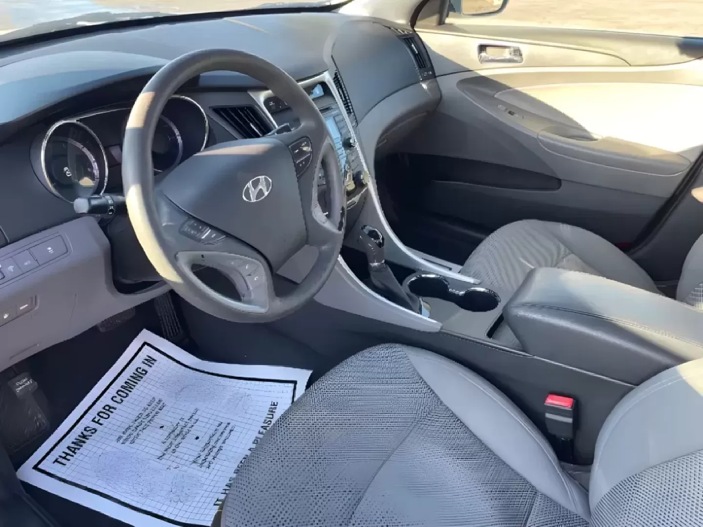 2012 Hyundai Sonata GLS Auto (5NPEB4AC7CH) with an 2.4L L4 DOHC 16V engine, 6-Speed Automatic transmission, located at 1865 W 2nd St., Xenia, OH, 45385, (937) 372-7777, 39.681259, -83.961945 - 2012 Hyundai Sonata GLS Auto - Photo#20