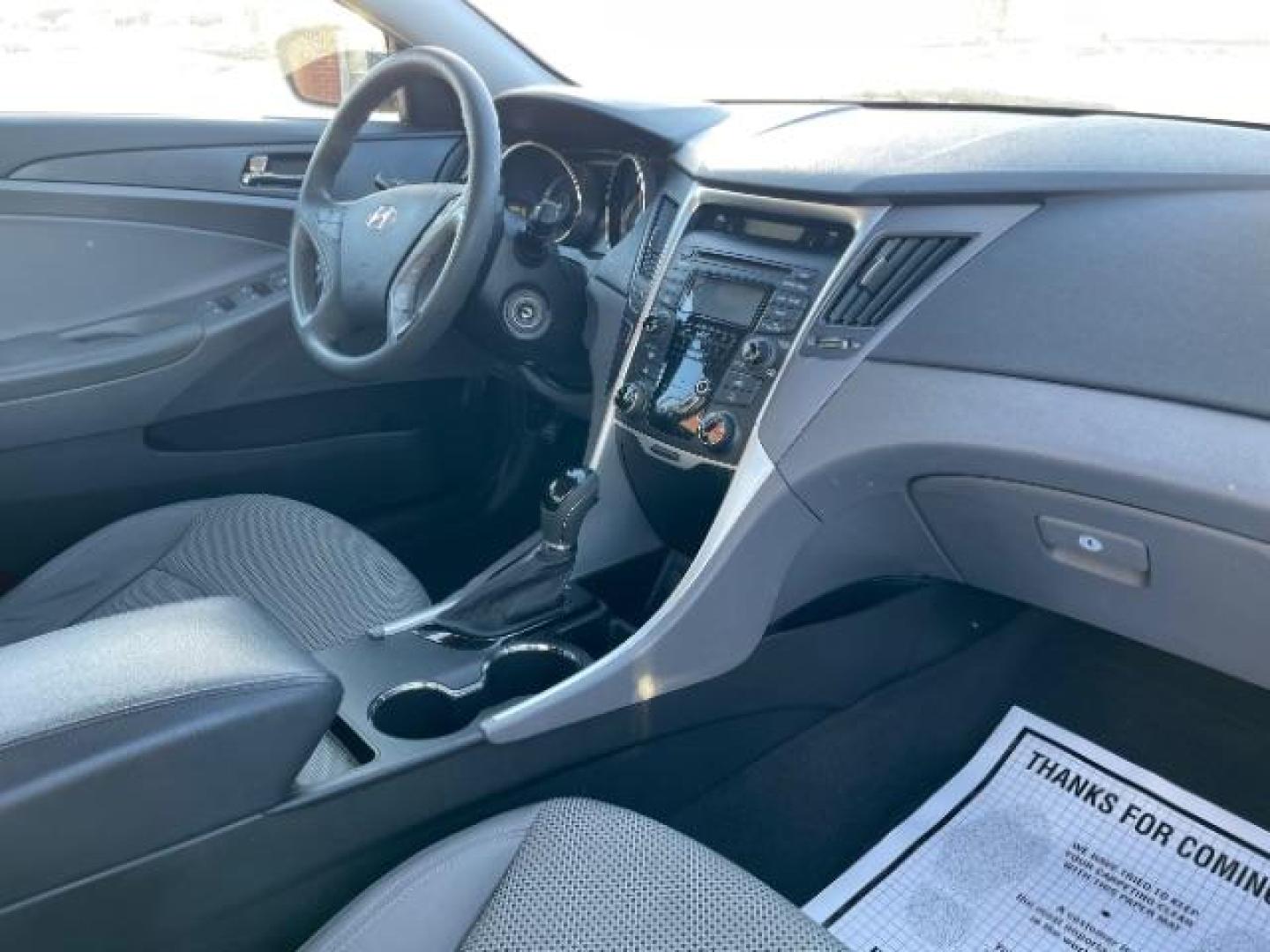 2012 Hyundai Sonata GLS Auto (5NPEB4AC7CH) with an 2.4L L4 DOHC 16V engine, 6-Speed Automatic transmission, located at 1865 W 2nd St., Xenia, OH, 45385, (937) 372-7777, 39.681259, -83.961945 - 2012 Hyundai Sonata GLS Auto - Photo#7