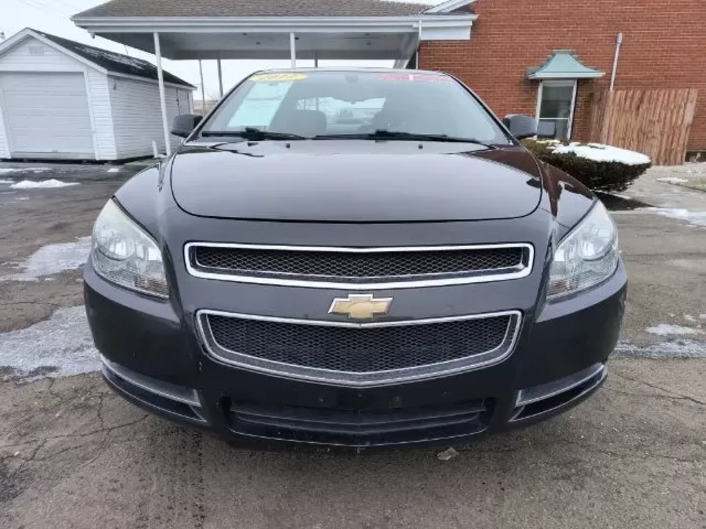 2012 Chevrolet Malibu 1LT (1G1ZC5E04CF) with an 2.4L L4 DOHC 16V engine, 6-Speed Automatic transmission, located at 1865 W 2nd St., Xenia, OH, 45385, (937) 372-7777, 39.681259, -83.961945 - 2012 Chevrolet Malibu 1LT - Photo#5