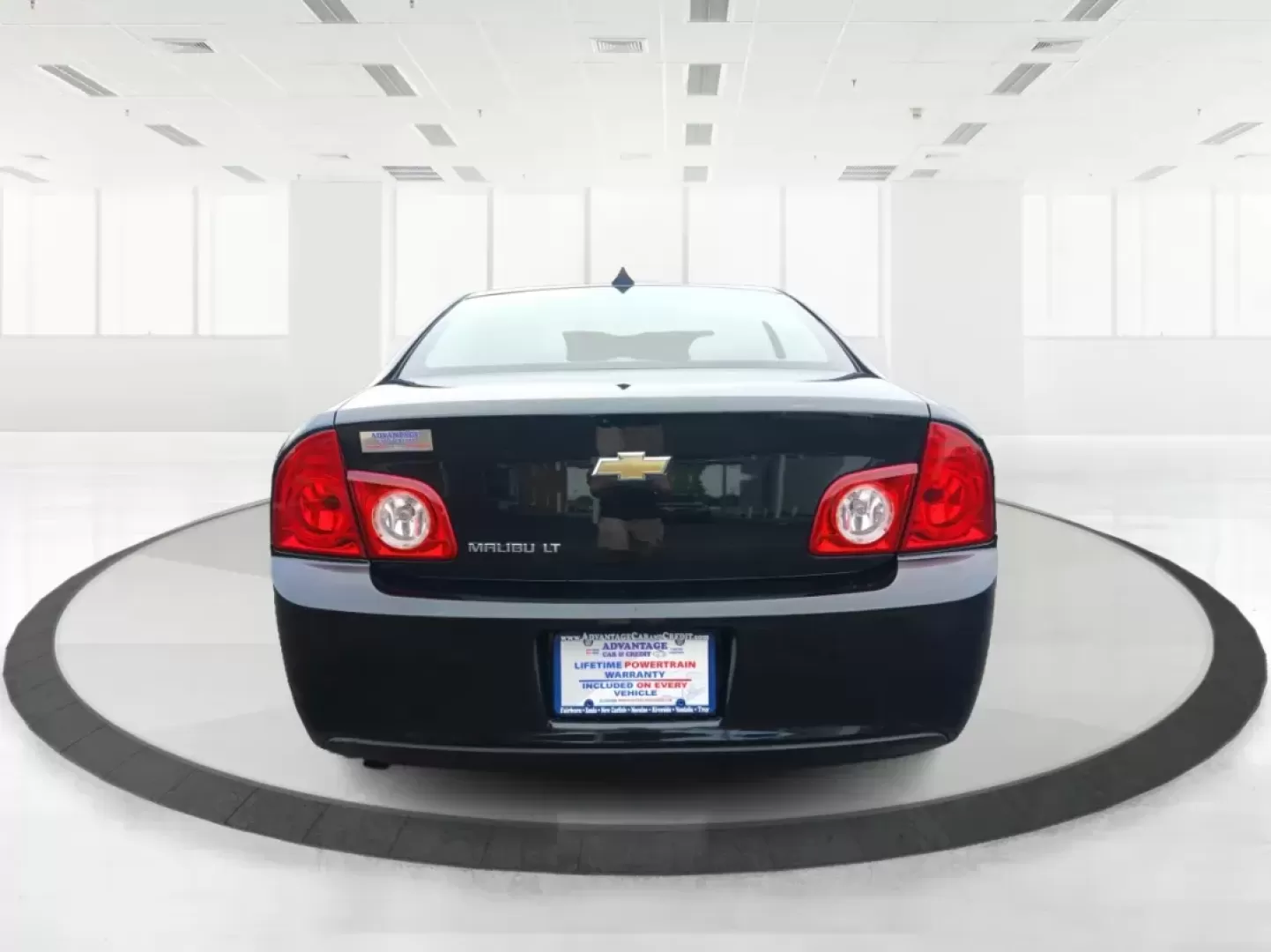 2012 Chevrolet Malibu 1LT (1G1ZC5E04CF) with an 2.4L L4 DOHC 16V engine, 6-Speed Automatic transmission, located at 1865 W 2nd St., Xenia, OH, 45385, (937) 372-7777, 39.681259, -83.961945 - 2012 Chevrolet Malibu 1LT - Photo#18