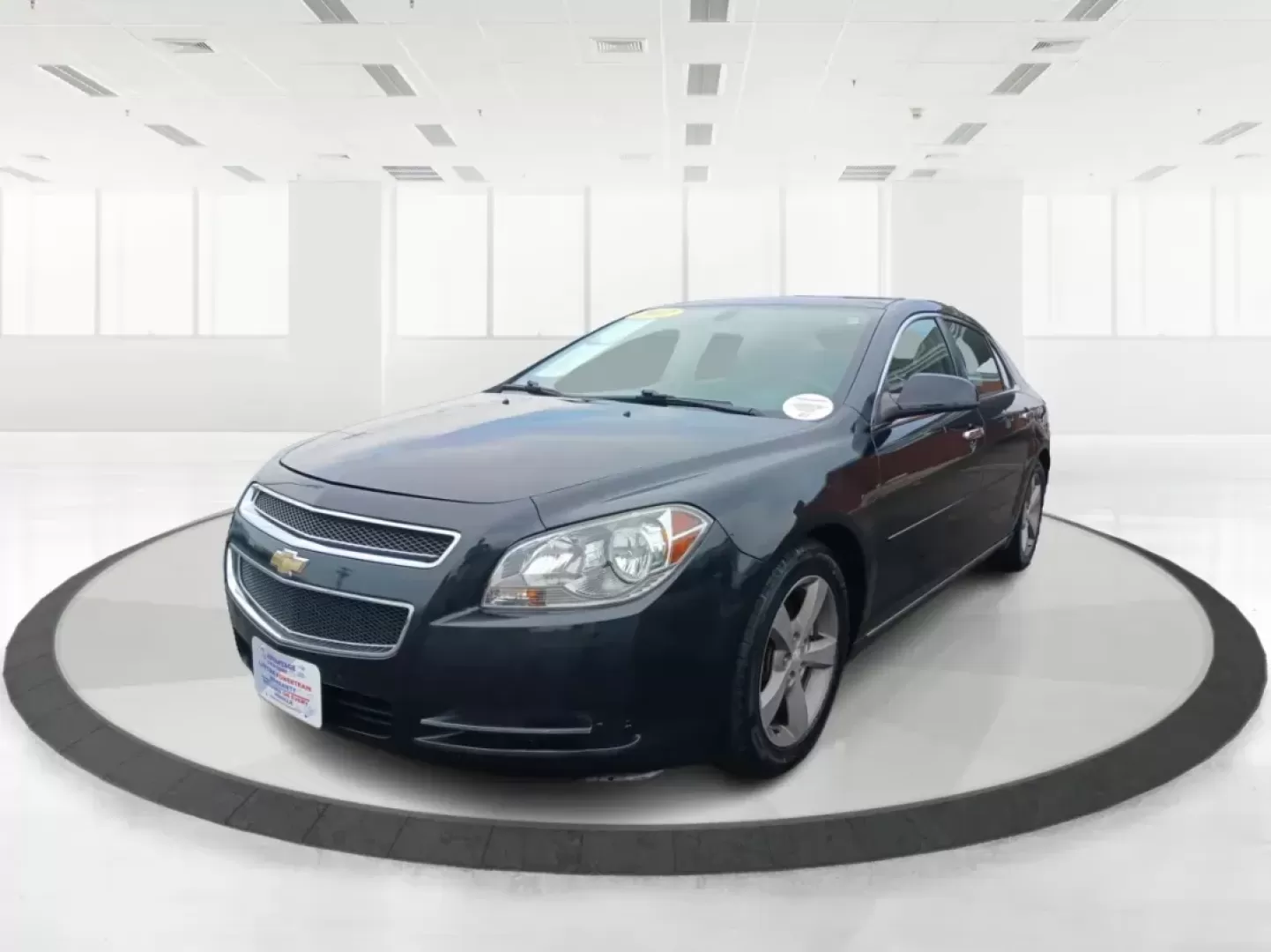 2012 Chevrolet Malibu 1LT (1G1ZC5E04CF) with an 2.4L L4 DOHC 16V engine, 6-Speed Automatic transmission, located at 1865 W 2nd St., Xenia, OH, 45385, (937) 372-7777, 39.681259, -83.961945 - 2012 Chevrolet Malibu 1LT - Photo#22