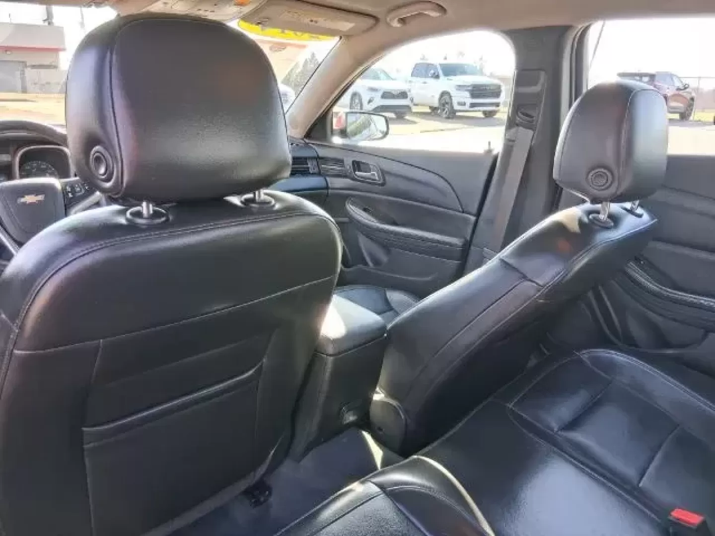 2014 Chevrolet Malibu 2LT (1G11E5SL4EF) with an 2.5L L4 DOHC 16V engine, 6-Speed Automatic transmission, located at 1865 W 2nd St., Xenia, OH, 45385, (937) 372-7777, 39.681259, -83.961945 - 2014 Chevrolet Malibu 2LT - Photo#9