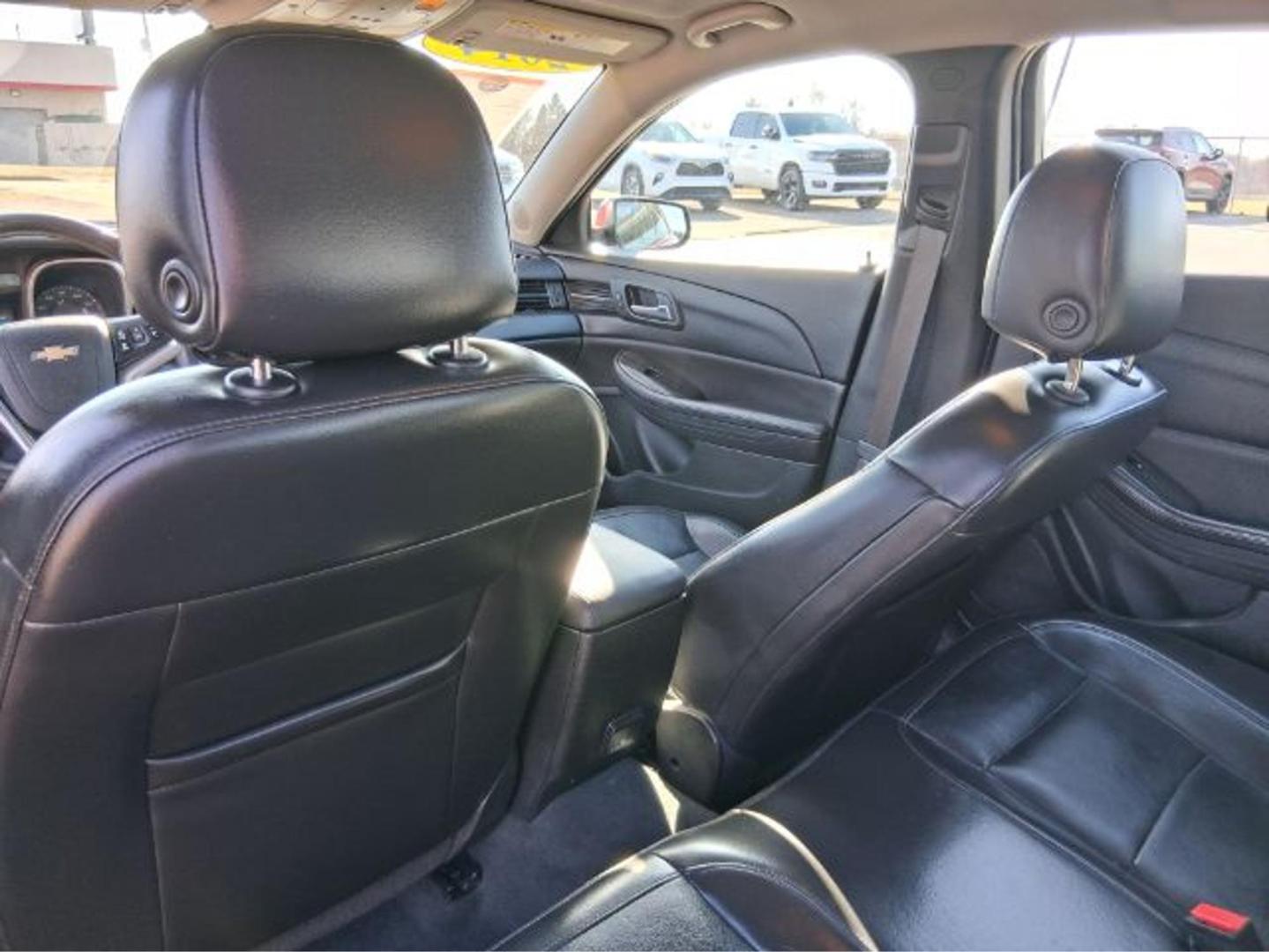 2014 Chevrolet Malibu 2LT (1G11E5SL4EF) with an 2.5L L4 DOHC 16V engine, 6-Speed Automatic transmission, located at 1865 W 2nd St., Xenia, OH, 45385, (937) 372-7777, 39.681259, -83.961945 - 2014 Chevrolet Malibu 2LT - Photo#21