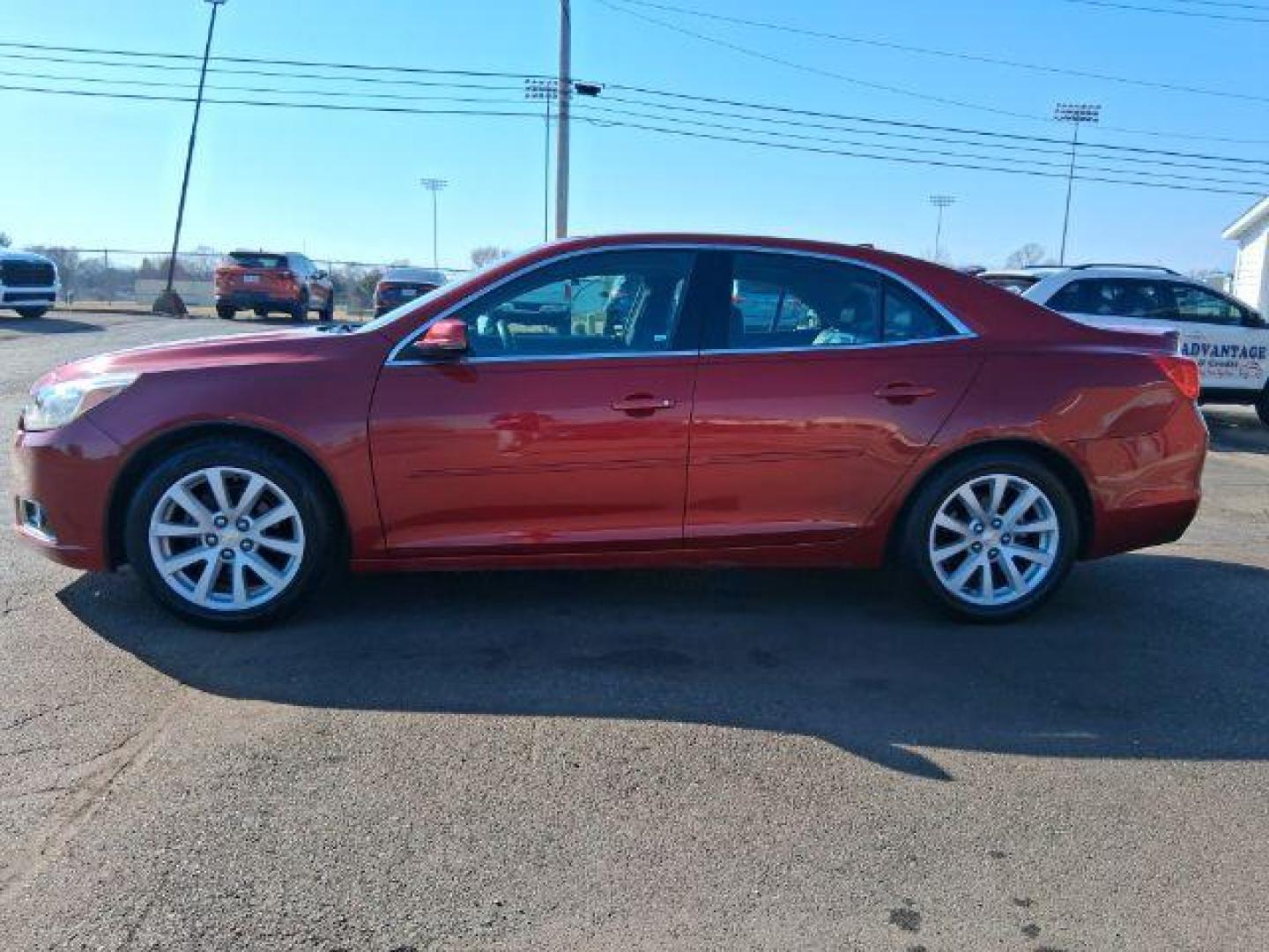 2014 Chevrolet Malibu 2LT (1G11E5SL4EF) with an 2.5L L4 DOHC 16V engine, 6-Speed Automatic transmission, located at 1865 W 2nd St., Xenia, OH, 45385, (937) 372-7777, 39.681259, -83.961945 - 2014 Chevrolet Malibu 2LT - Photo#2