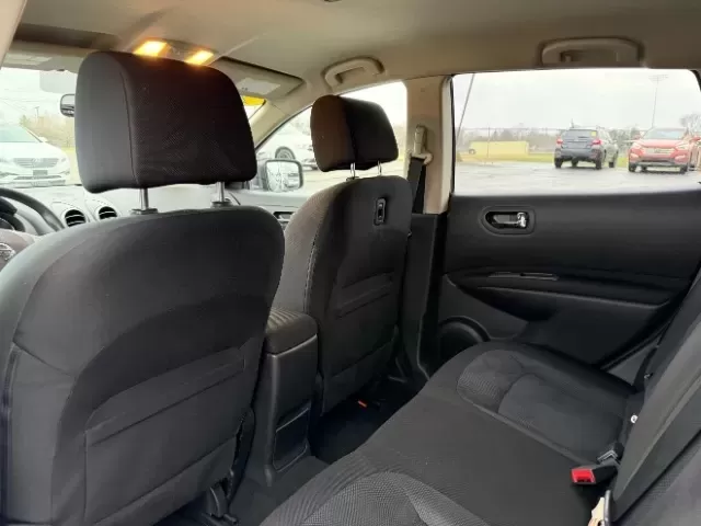 2013 Nissan Rogue S (JN8AS5MV3DW) with an 2.5L I-4 DOHC engine, located at 1865 W 2nd St., Xenia, OH, 45385, (937) 372-7777, 39.681259, -83.961945 - **Explore the Open Road with the 2013 Nissan Rogue at Jamestown Auto Sales!**<br /> <br /> Are you in search of the perfect vehicle that seamlessly fits into your active lifestyle? Look no further than the 2013 Nissan Rogue, available now at Jamestown Auto Sales in Xenia, OH. This versatile SUV is d - Photo#9