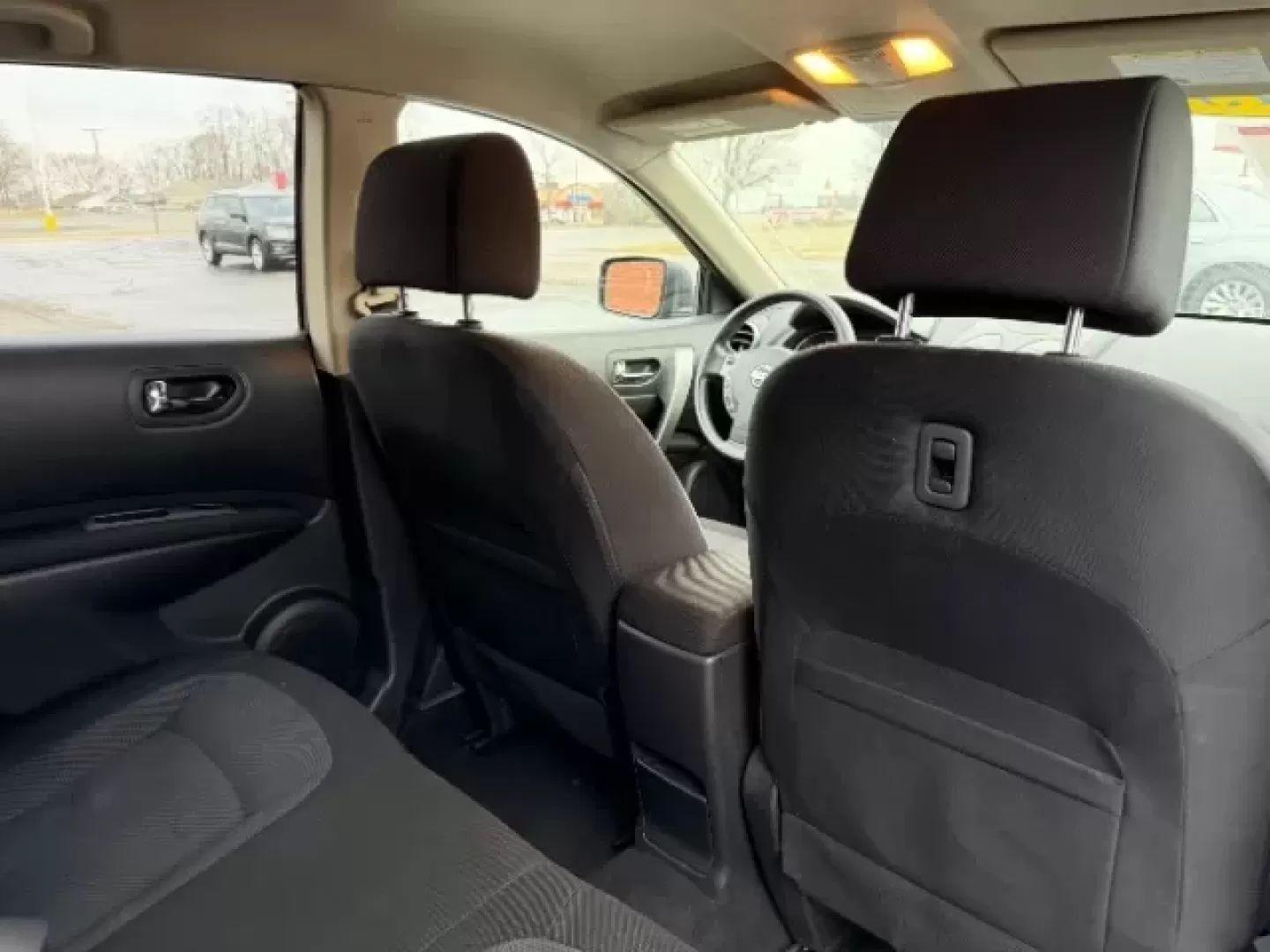 2013 Platinum Graphite Metallic Nissan Rogue S (JN8AS5MV3DW) with an 2.5L I-4 DOHC engine, located at 1865 W 2nd St., Xenia, OH, 45385, (937) 372-7777, 39.681259, -83.961945 - Photo#23