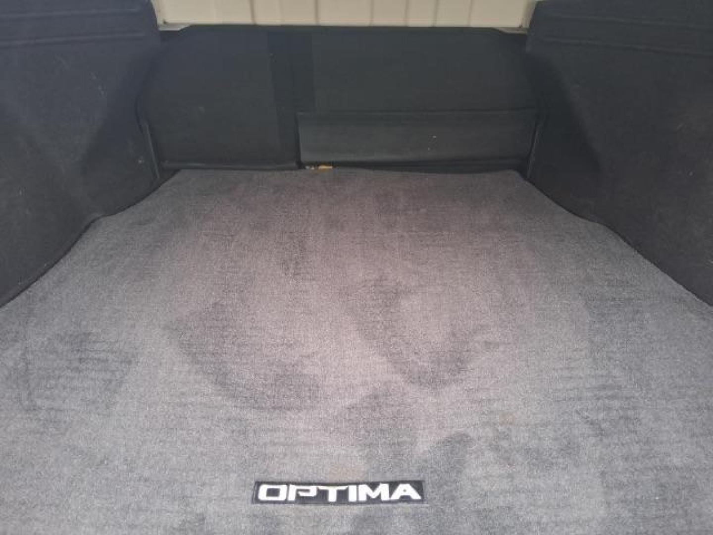 2013 Kia Optima LX (KNAGM4A71D5) with an 2.4L I-4 gasoline direct injection engine, located at 1865 W 2nd St., Xenia, OH, 45385, (937) 372-7777, 39.681259, -83.961945 - 2013 Kia Optima LX - Photo#9