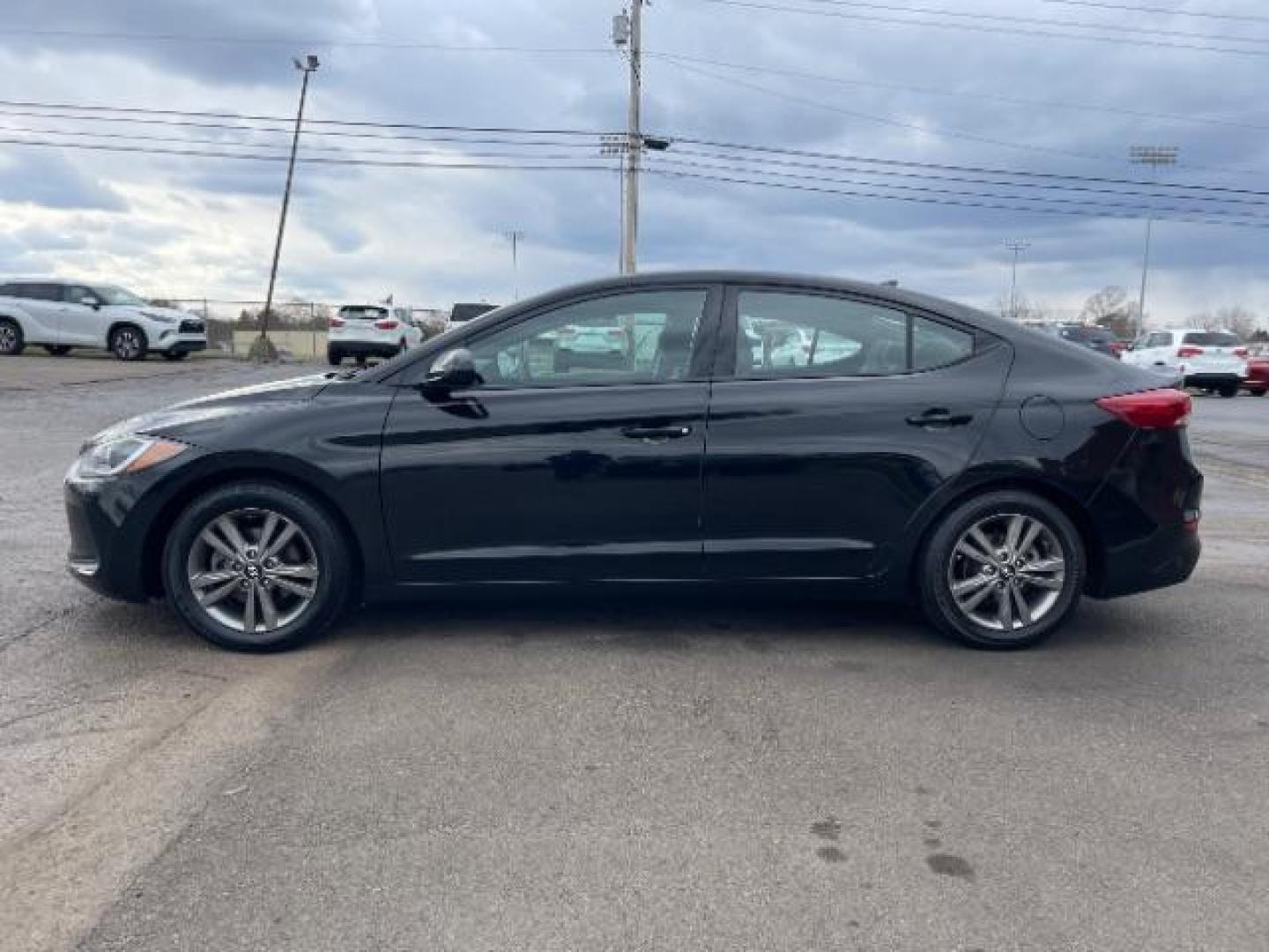 2018 Hyundai Elantra SEL (5NPD84LF8JH) with an Nu 2L I-4 DOHC engine, located at 1865 W 2nd St., Xenia, OH, 45385, (937) 372-7777, 39.681259, -83.961945 - 2018 Hyundai Elantra SEL - Photo#2