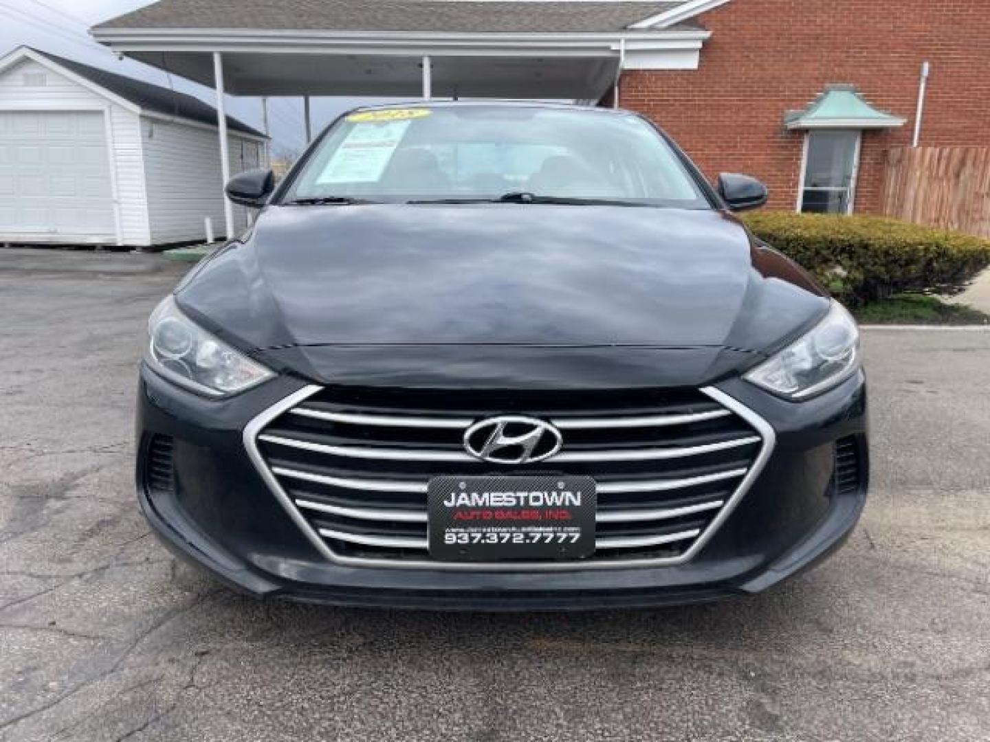 2018 Hyundai Elantra SEL (5NPD84LF8JH) with an Nu 2L I-4 DOHC engine, located at 1865 W 2nd St., Xenia, OH, 45385, (937) 372-7777, 39.681259, -83.961945 - 2018 Hyundai Elantra SEL - Photo#4
