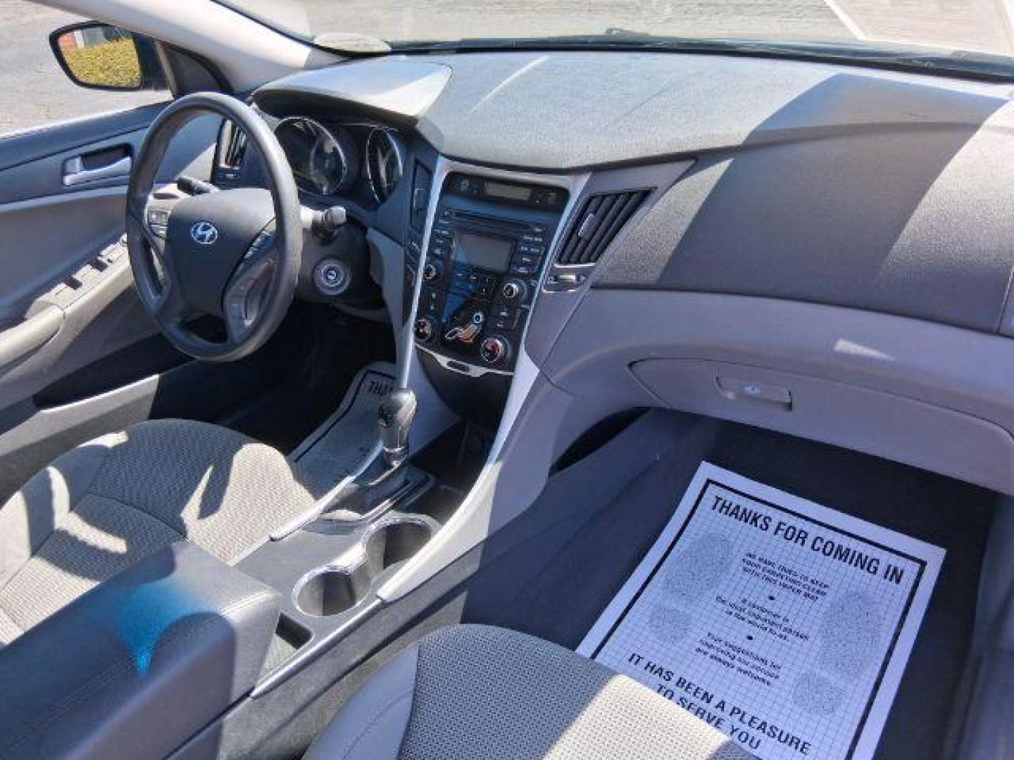 2013 Hyundai Sonata GLS (5NPEB4AC7DH) with an 2.4L L4 DOHC 16V engine, 6-Speed Automatic transmission, located at 1865 W 2nd St., Xenia, OH, 45385, (937) 372-7777, 39.681259, -83.961945 - 2013 Hyundai Sonata GLS - Photo#7