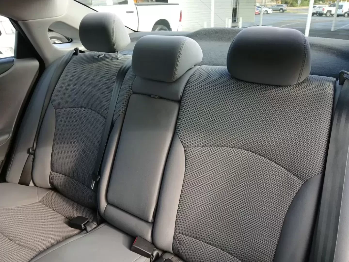 2013 Hyundai Sonata GLS (5NPEB4AC7DH) with an 2.4L L4 DOHC 16V engine, 6-Speed Automatic transmission, located at 1865 W 2nd St., Xenia, OH, 45385, (937) 372-7777, 39.681259, -83.961945 - 2013 Hyundai Sonata GLS - Photo#9