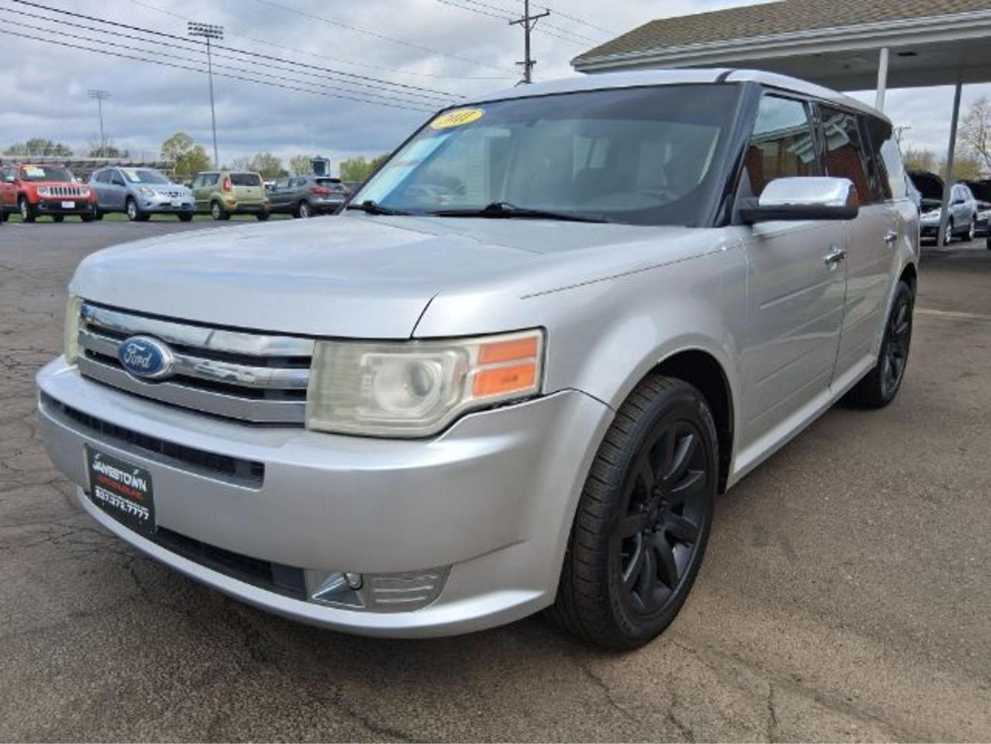 2011 Ford Flex Limited FWD (2FMGK5DC0BB) with an 3.5L V6 DOHC 24V engine, 6-Speed Automatic Overdrive transmission, located at 1865 W 2nd St., Xenia, OH, 45385, (937) 372-7777, 39.681259, -83.961945 - Third Row - Photo#14